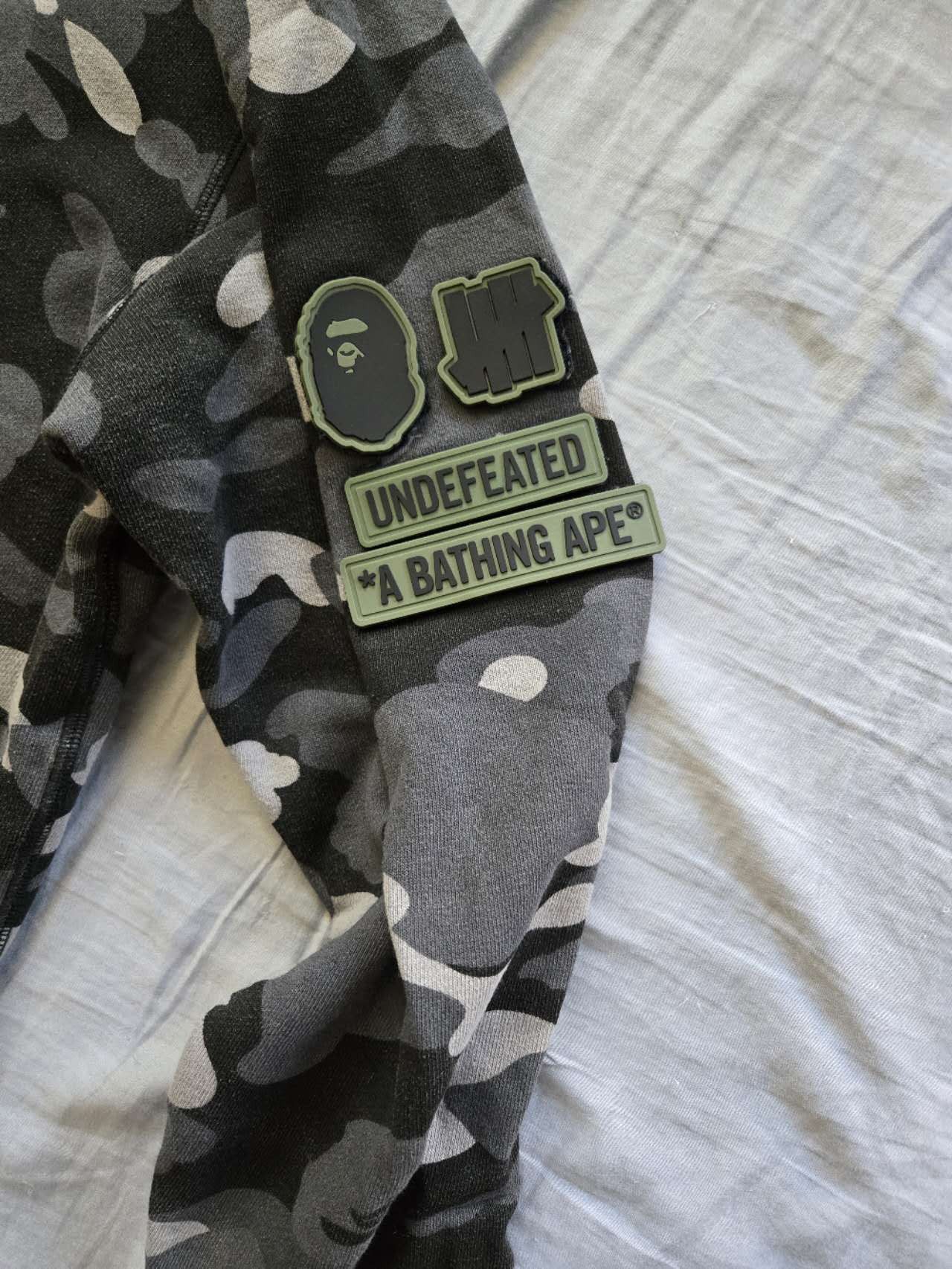 Bape × Undefeated Bape X Undefeated sweater Size US S / EU 44-46 / 1 - 4 Thumbnail