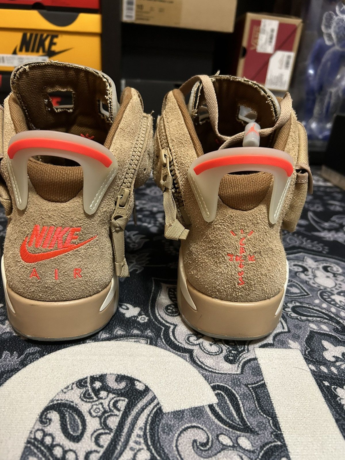 Jordan Brand × Travis Scott Travis Scott Jordan 6 Khaki Size US 11 / EU 44 - 6 Thumbnail