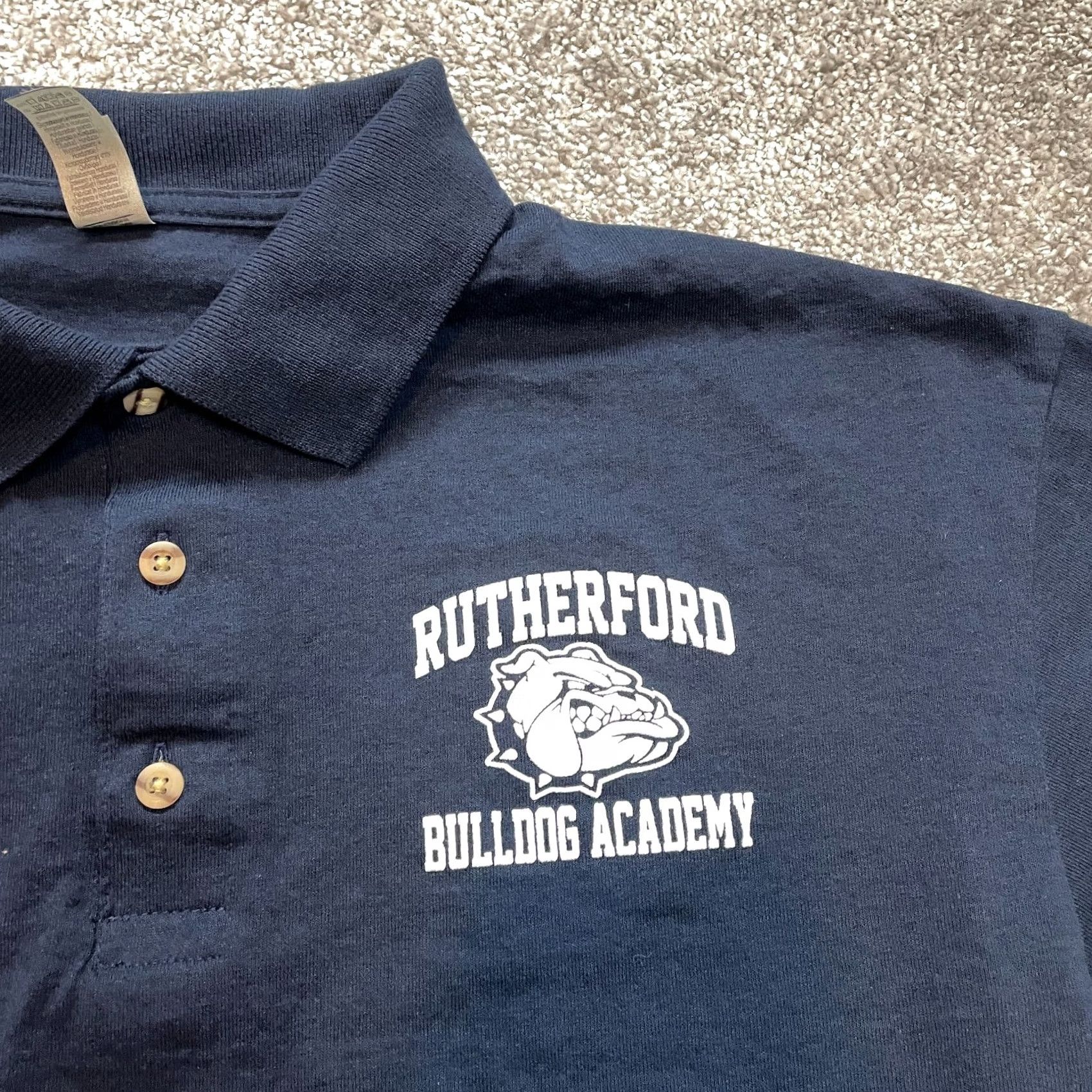Gildan VINTAGE Gildan Dry Blend Polo Shirt Mens L Navy Blue Rutherford Bulldog Academy Logo Shirt Size US L / EU 52-54 / 3 - 3 Thumbnail