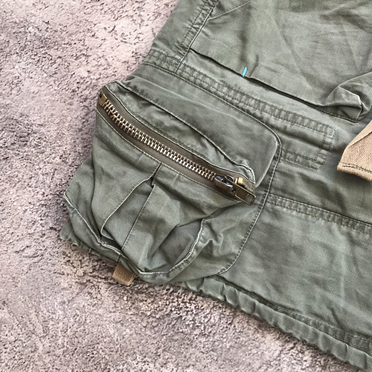 If Six Was Nine vintage mini cargo skirt japan pocket streetwear style Y2K Size 30" / US 8 / IT 44 - 2 Thumbnail