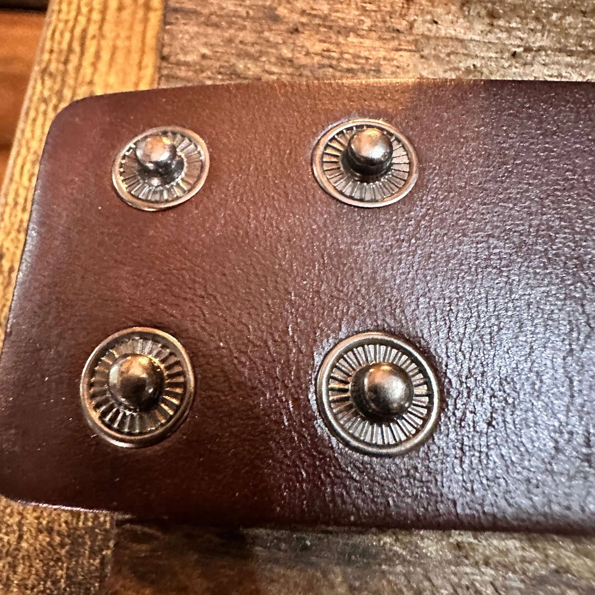 Other Natural Green Stone Dark Brown Leather Cuff Bracelet, Leathe Size ONE SIZE - 7 Thumbnail