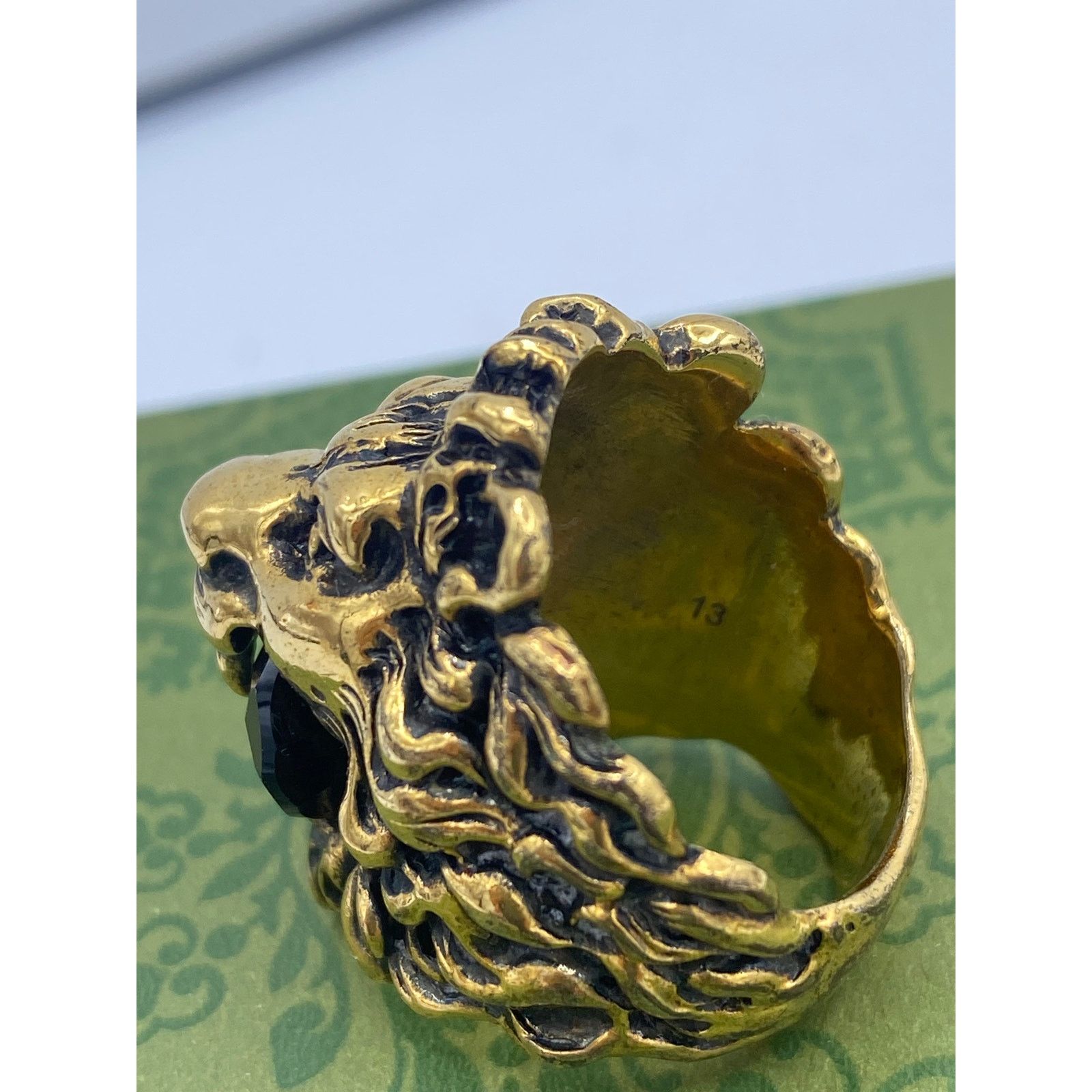 Gucci Gucci Lion Head Ring – Gold-Tone with Black Stone, Size 6 Size ONE SIZE - 9 Thumbnail