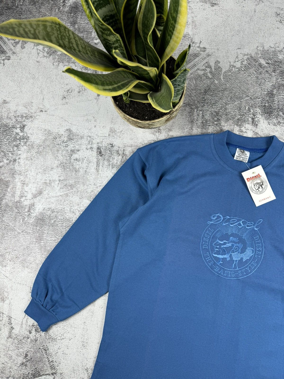 Diesel NEW 70S / 80S Diesel Big Logo Sweatshirt Hoodie Pullover Y2K Size US XL / EU 56 / 4 - 4 Thumbnail