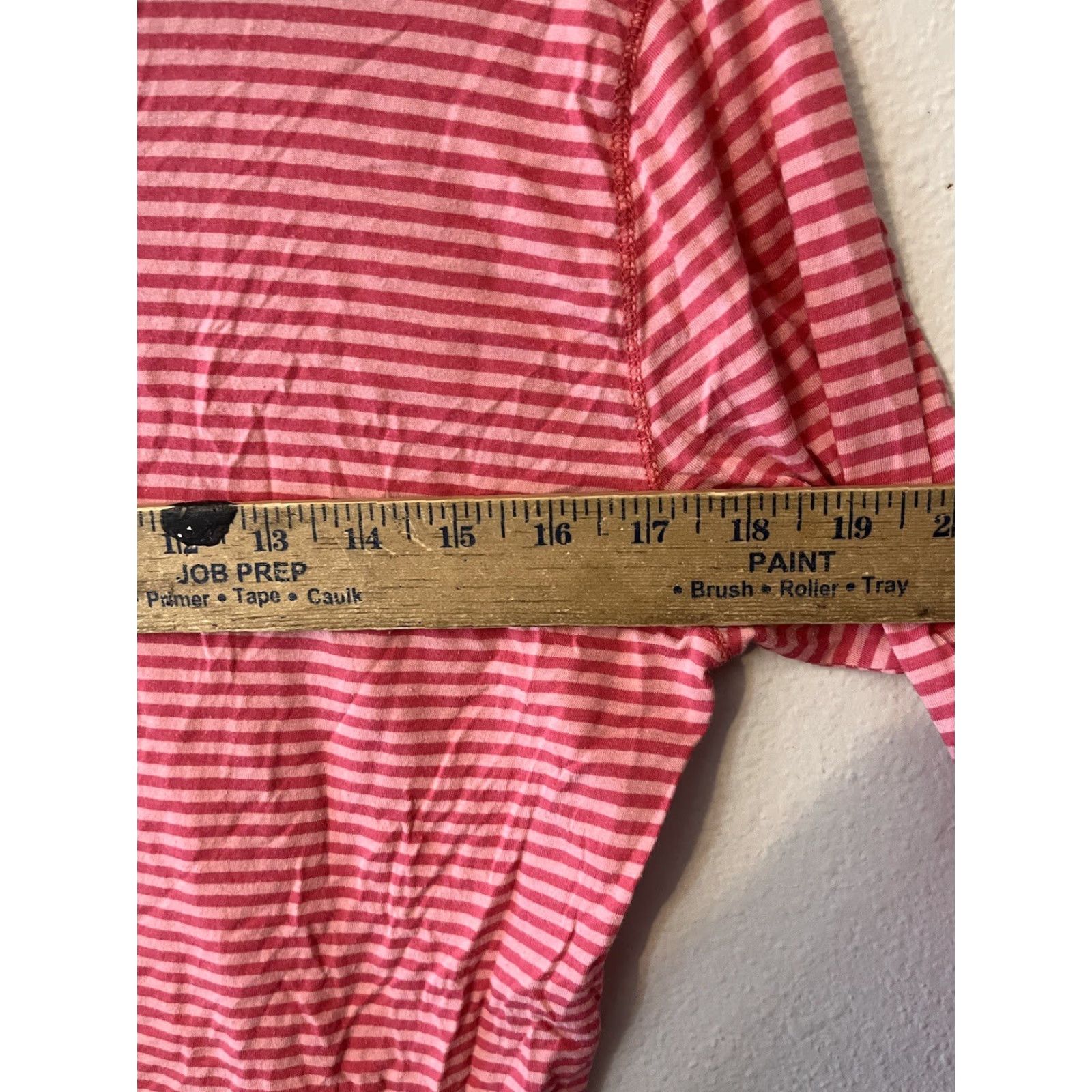 Gap VINTAGE Gap Pink Striped Henley Solid T-Shirt 3/4 Sleeve Women L Adult Ladies Pink 90s Concert Style Mens Womens Boys Girls Size L / US 10 / IT 46 - 5 Thumbnail