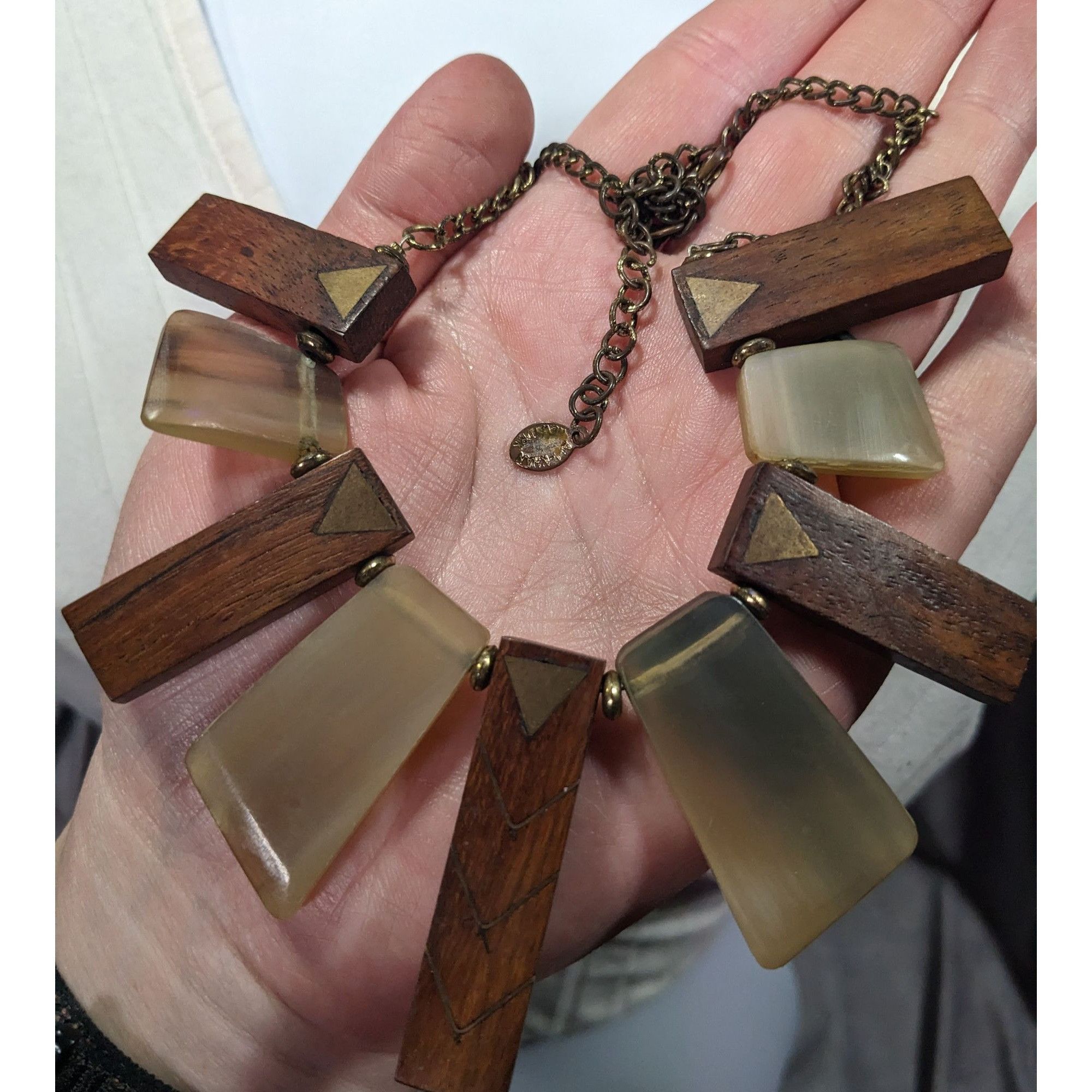 Other Vintage Ali Khan New York Wood And Lucite Bib Necklace Size ONE SIZE - 8 Thumbnail