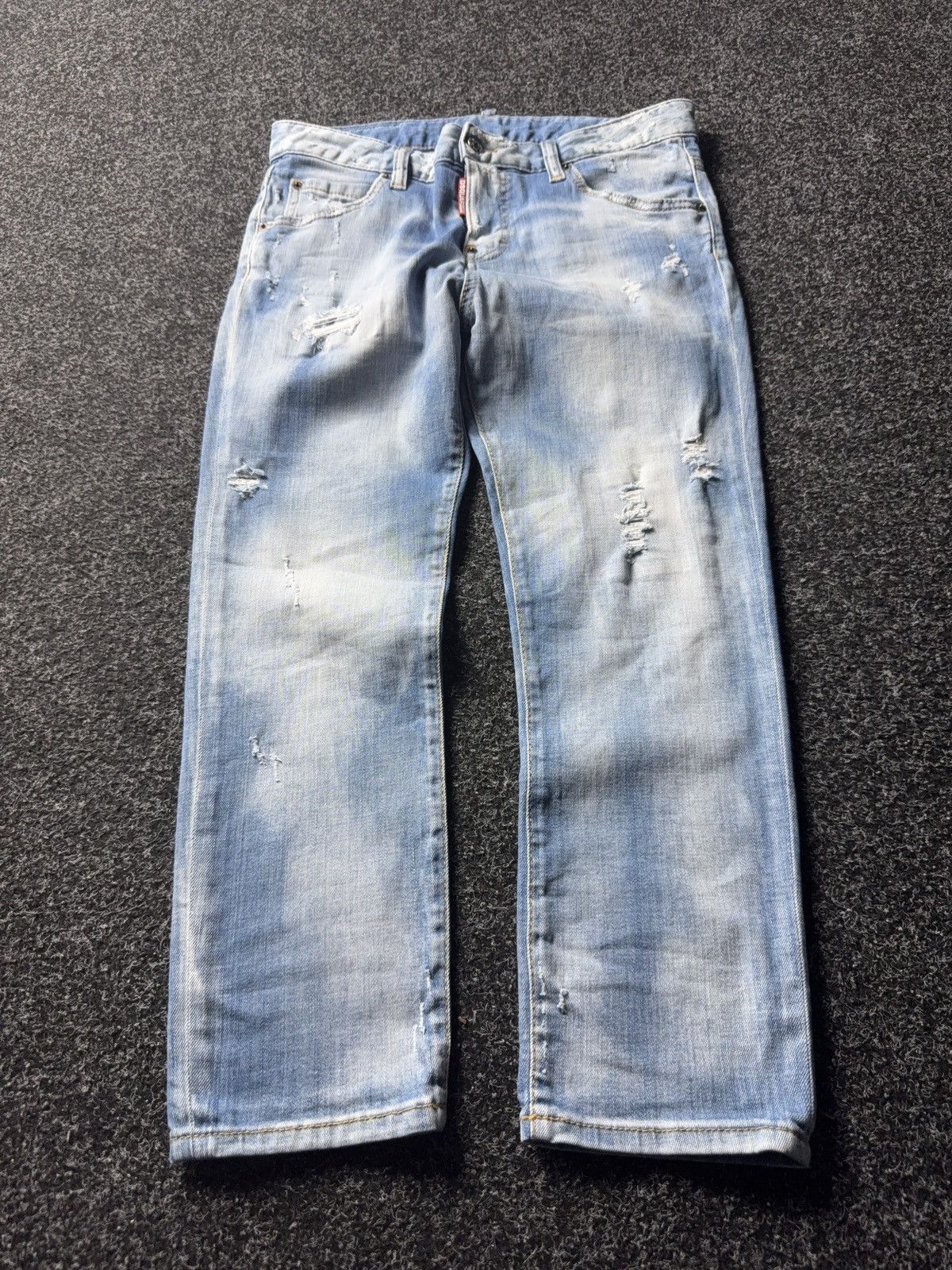 Dsquared2 1964 Distressed Light Wash Jeans Size 30