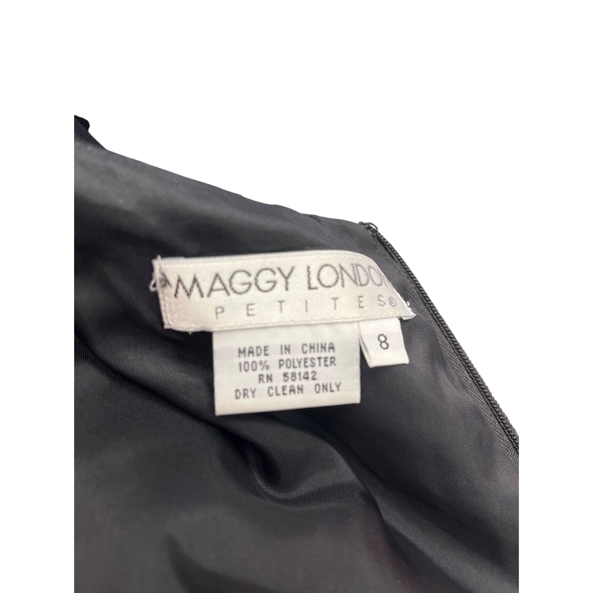 MAGGY LONDON Maggy London Petites wms black laced hem slip on dress sz 8 Size M / US 6-8 / IT 42-44 - 14 Thumbnail