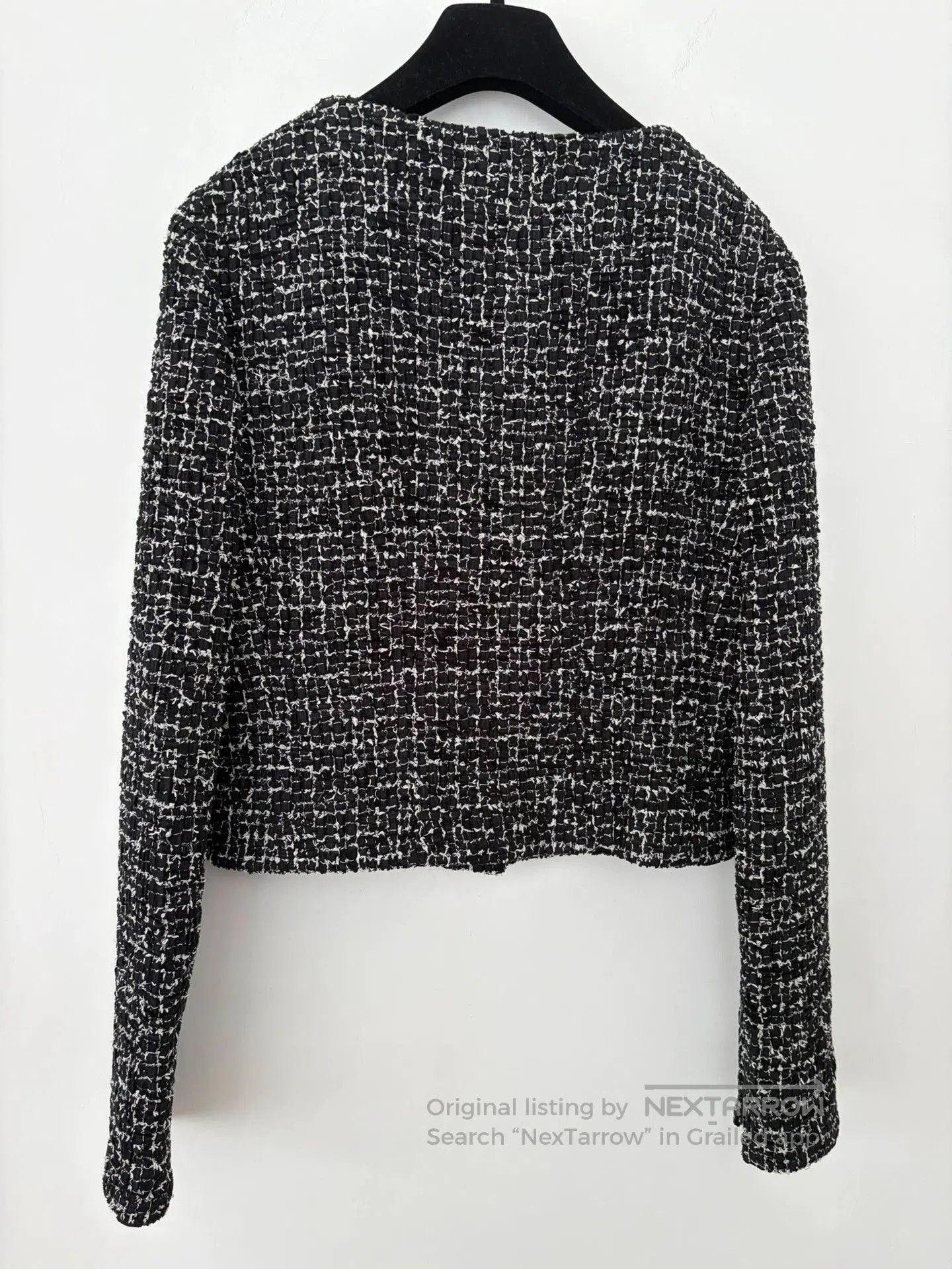 Chanel Chanel Black White Tweed Round Neck Jacket. Size US XS / EU 42 / 0 - 2 Thumbnail