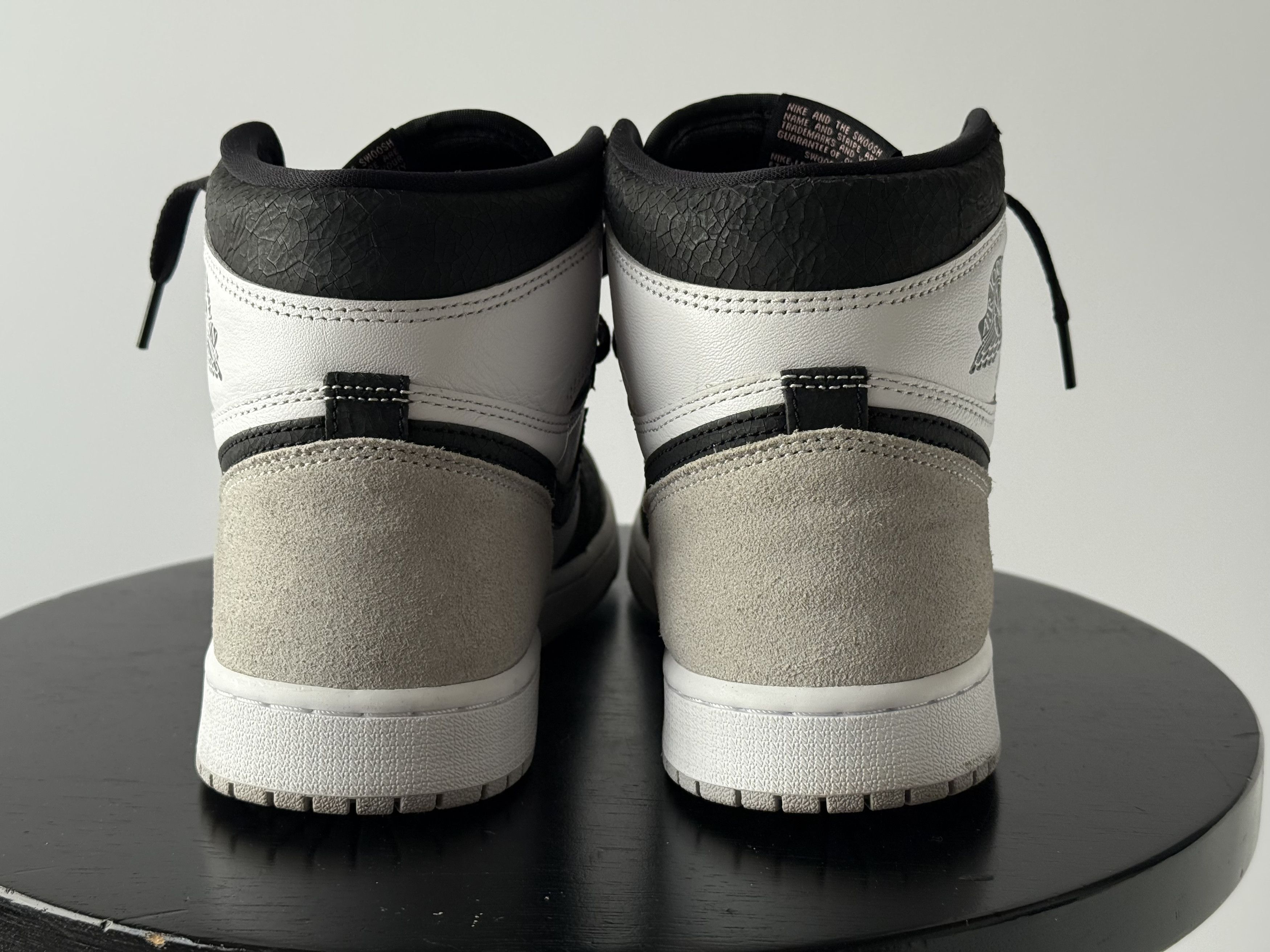 Nike *USED* Air Jordan 1 Retro High OG Stage Haze size 9 Size US 9 / EU 42 - 4 Thumbnail