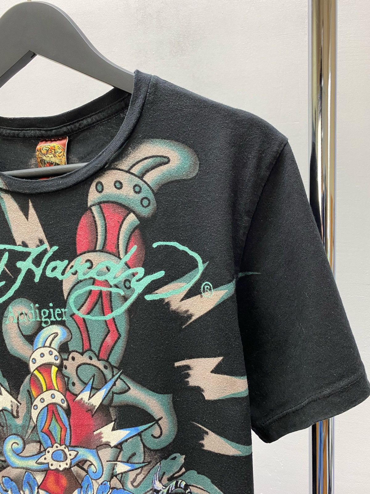 Christian Audigier Christian Audigier Crazy Y2K Ed Hardy Skull T-Shirt Vintage Size US L / EU 52-54 / 3 - 8 Thumbnail