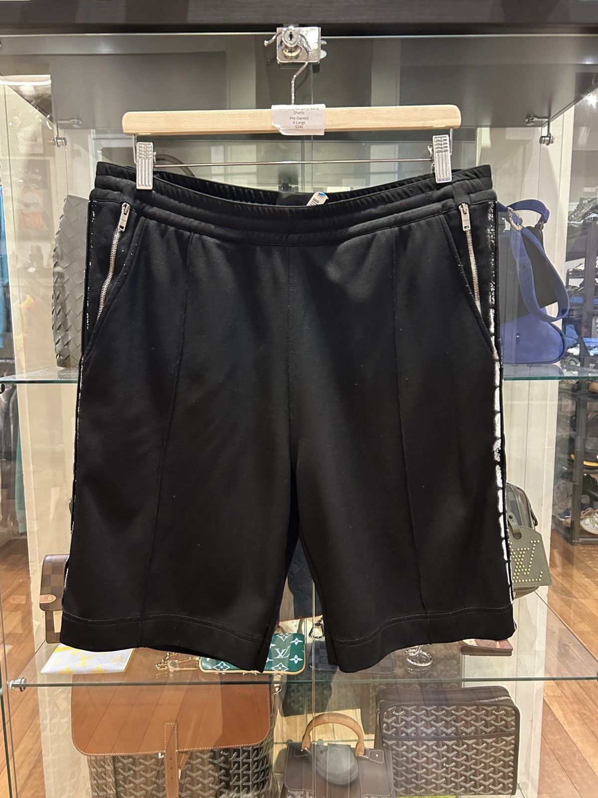 Givenchy 4G Spray Band Shorts
