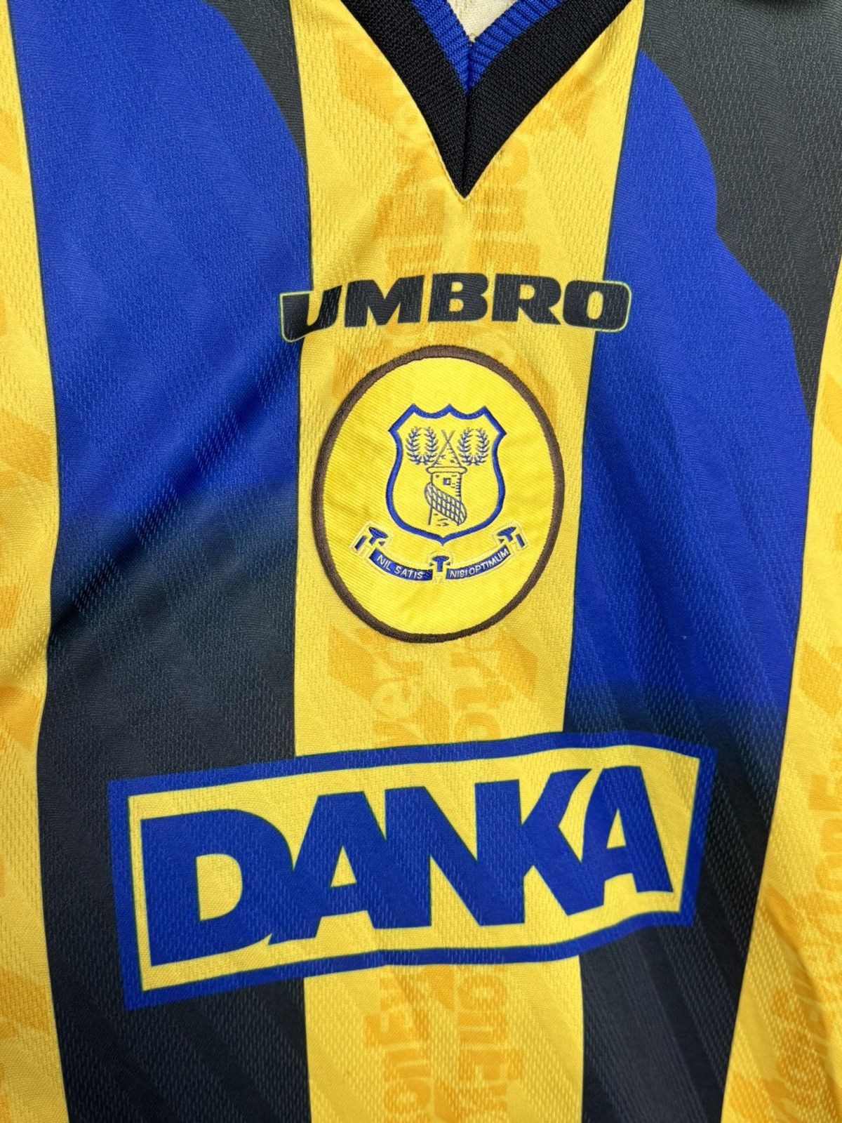 Umbro Everton 96/97 Away Football Jersey Size US XL / EU 56 / 4 - 3 Thumbnail