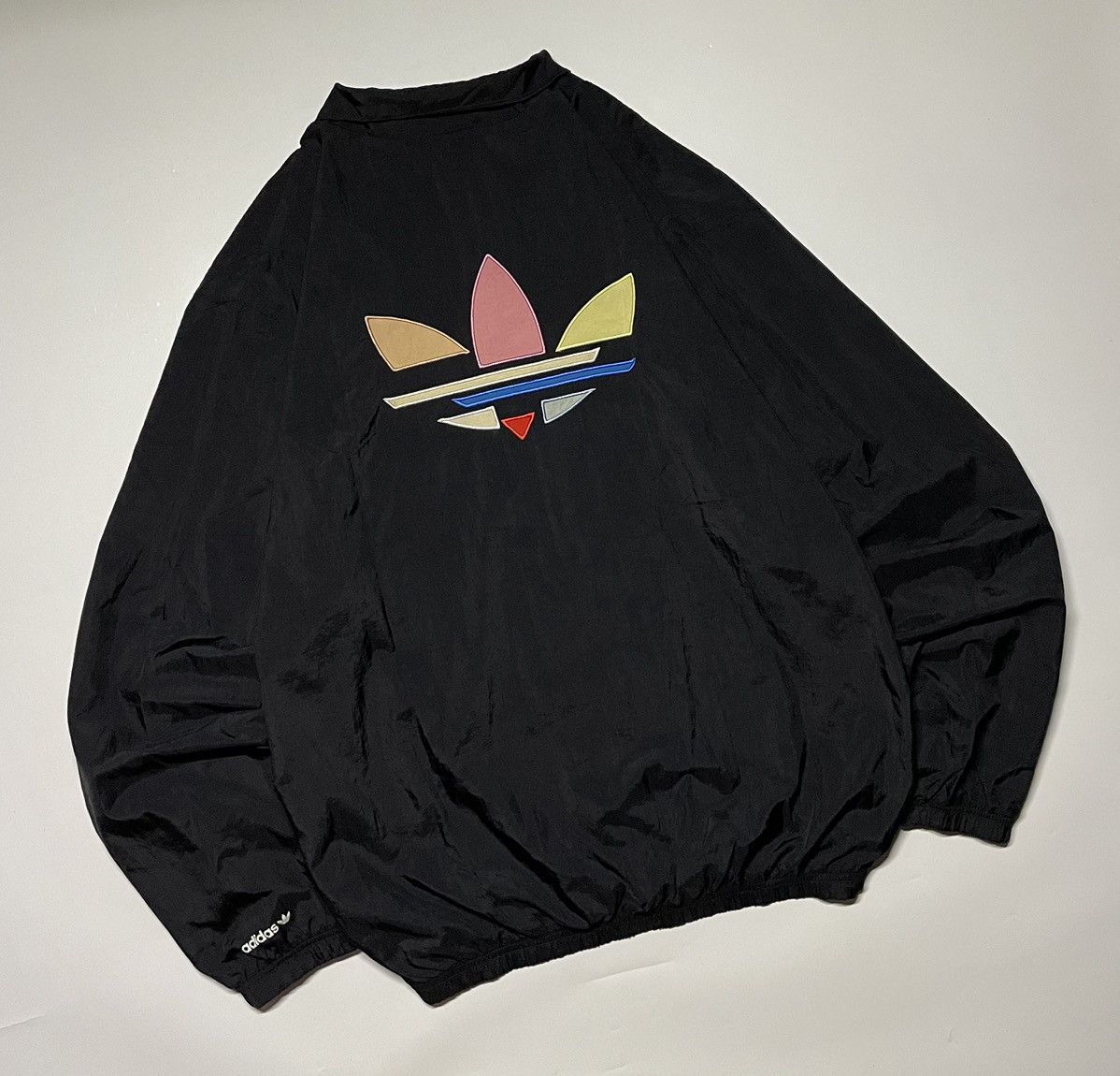 Adidas Adidas Adicolor Shattered Trefoil Woven Track Jacket Size US XL / EU 56 / 4 - 7 Thumbnail