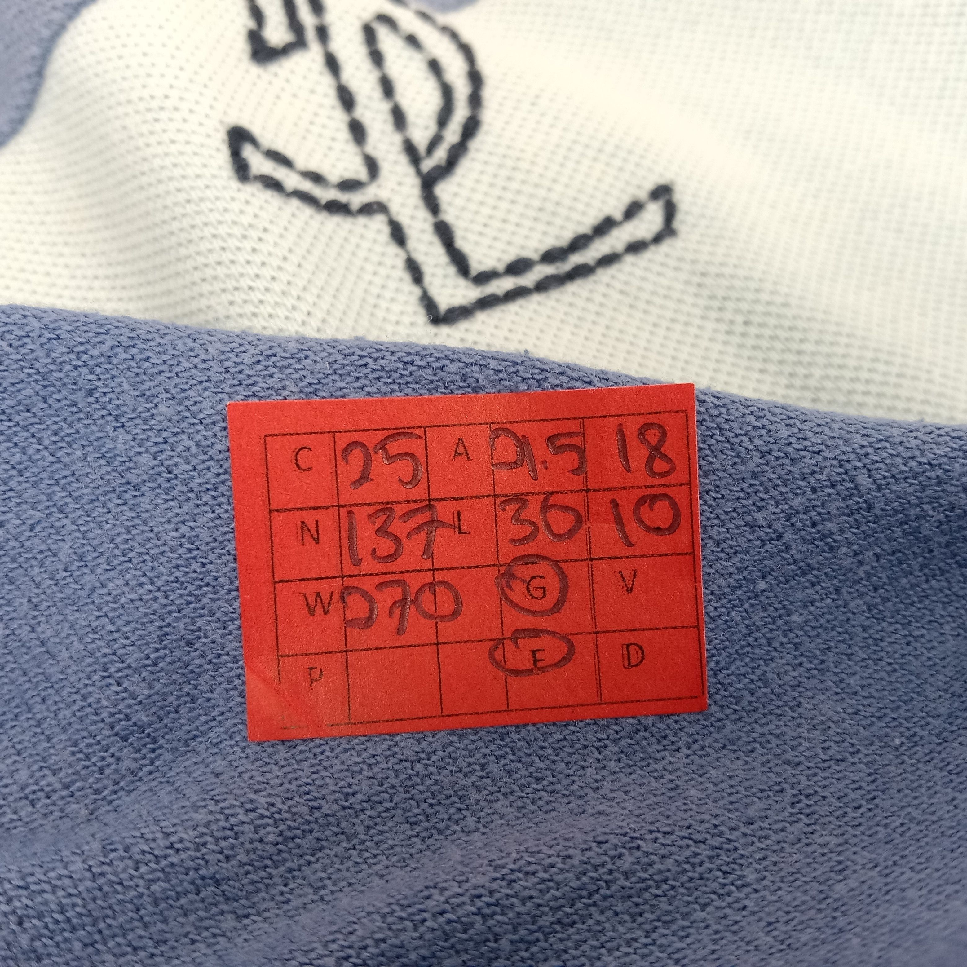 Yves Saint Laurent Yves Saint Laurent YSL Polos Logo Design Casual Collar Size US L / EU 52-54 / 3 - 10 Thumbnail