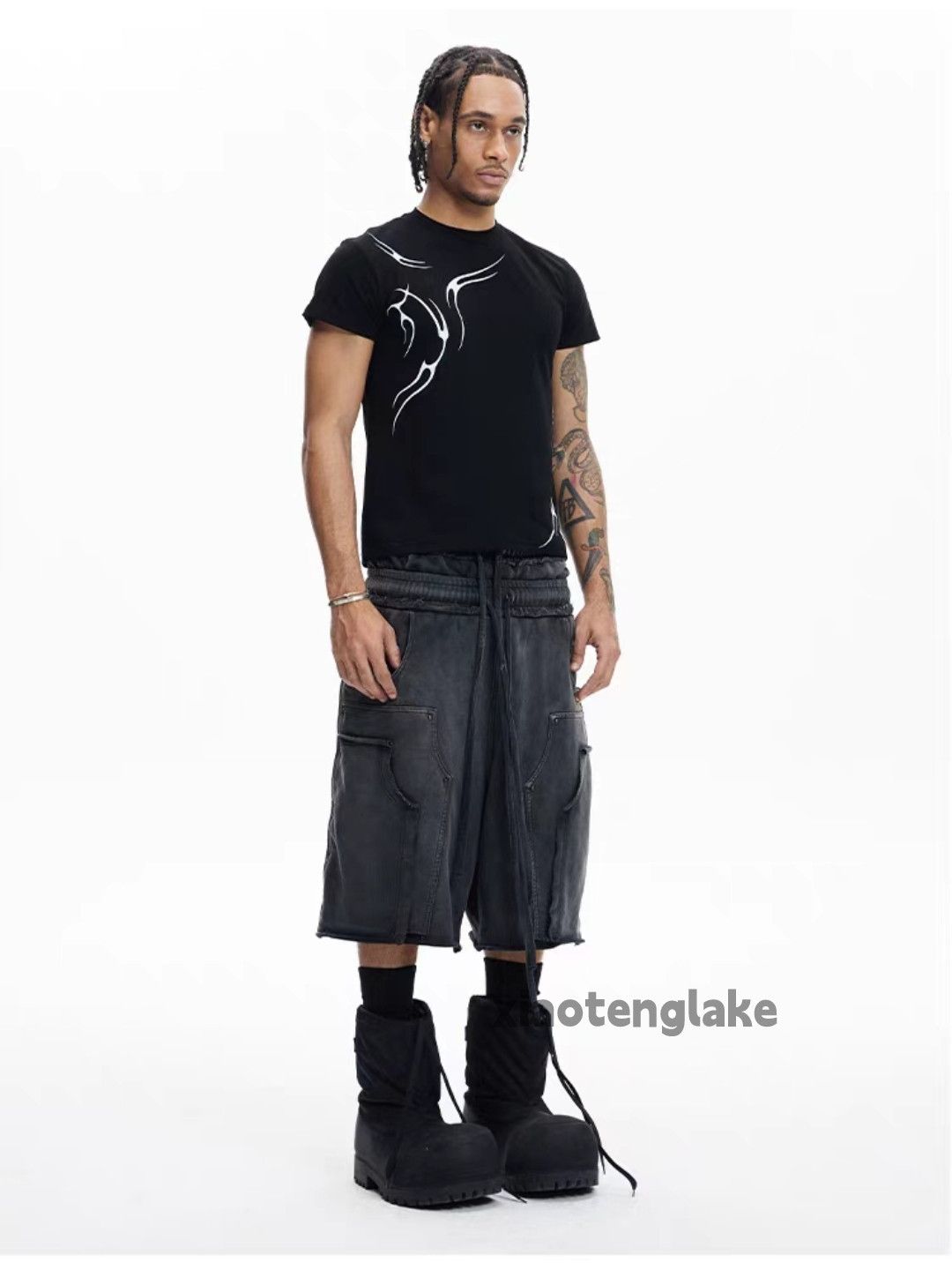 Designer Unisex outdoor sports loose baggy faded cargo shorts Size US 36 / EU 52 - 1 Thumbnail