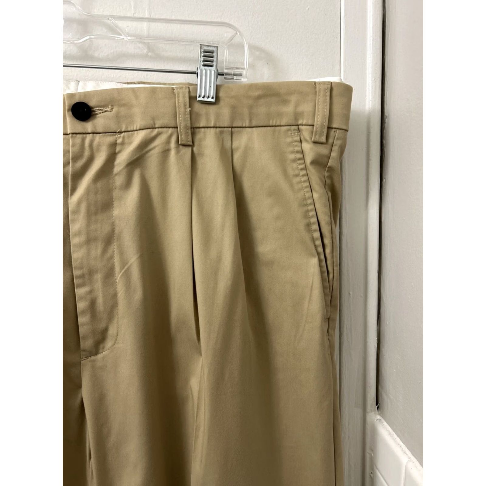 Orvis VINTAGE Orvis Pants Mens 40x29 Tan Chino Pleated Cuffed Straight Leg YKK Regular 90s Womens? Size US 40 / EU 56 - 3 Thumbnail
