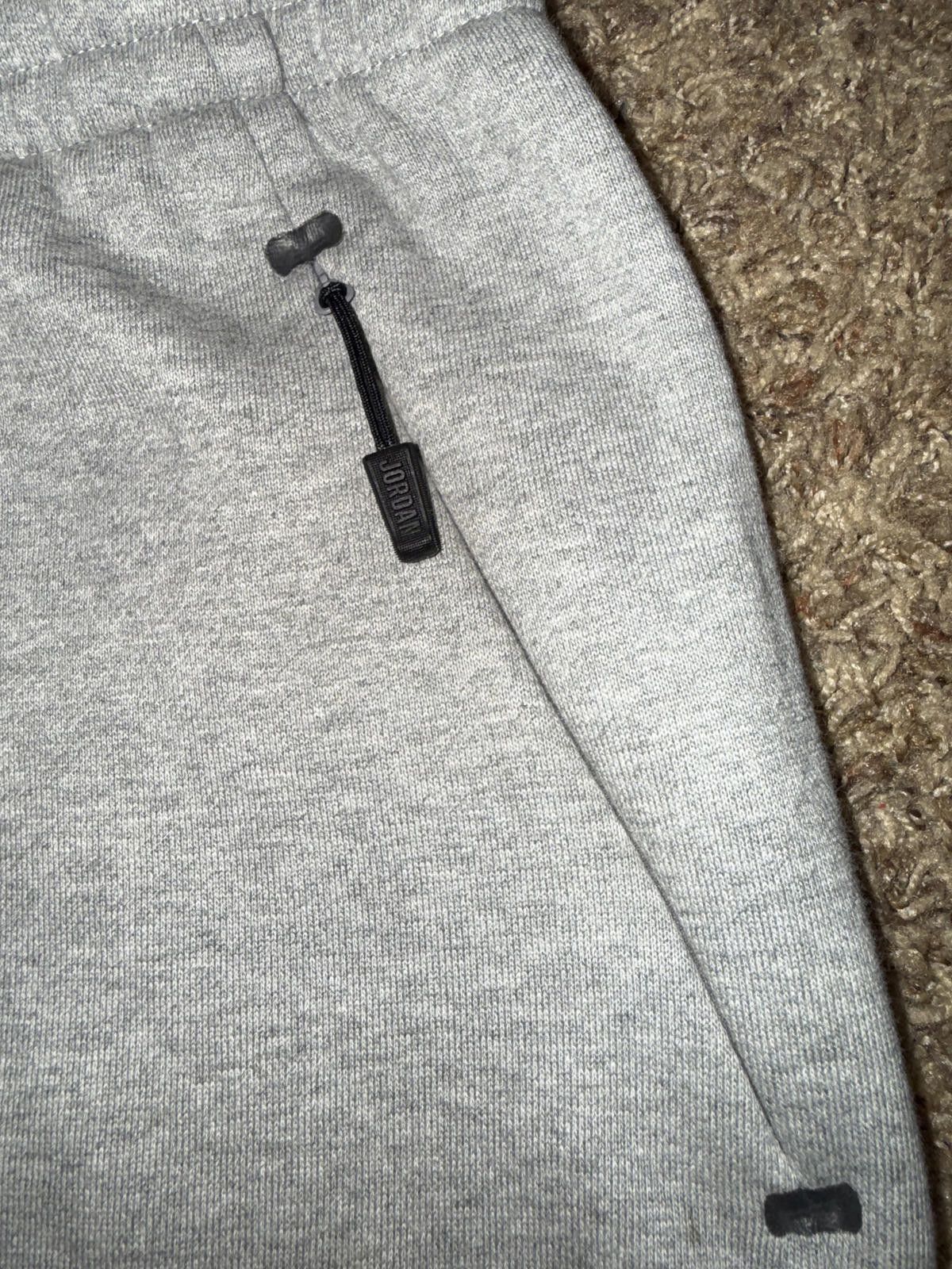 Nike Nike Air Jordan Men’s Shield Fleece Basketball Training Sweatpants Joggers Size US 32 / EU 48 - 3 Thumbnail