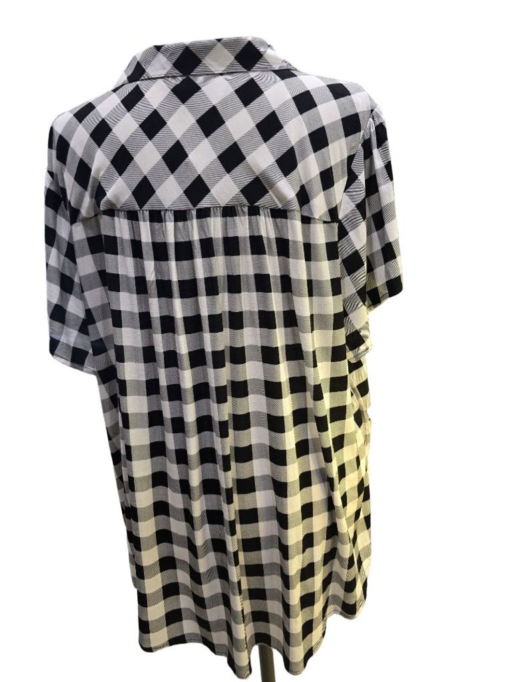 Torrid TORRID Black White Gingham Button Down Shirt Plus Size 4X Size 4XL / US 24-26 - 3 Thumbnail