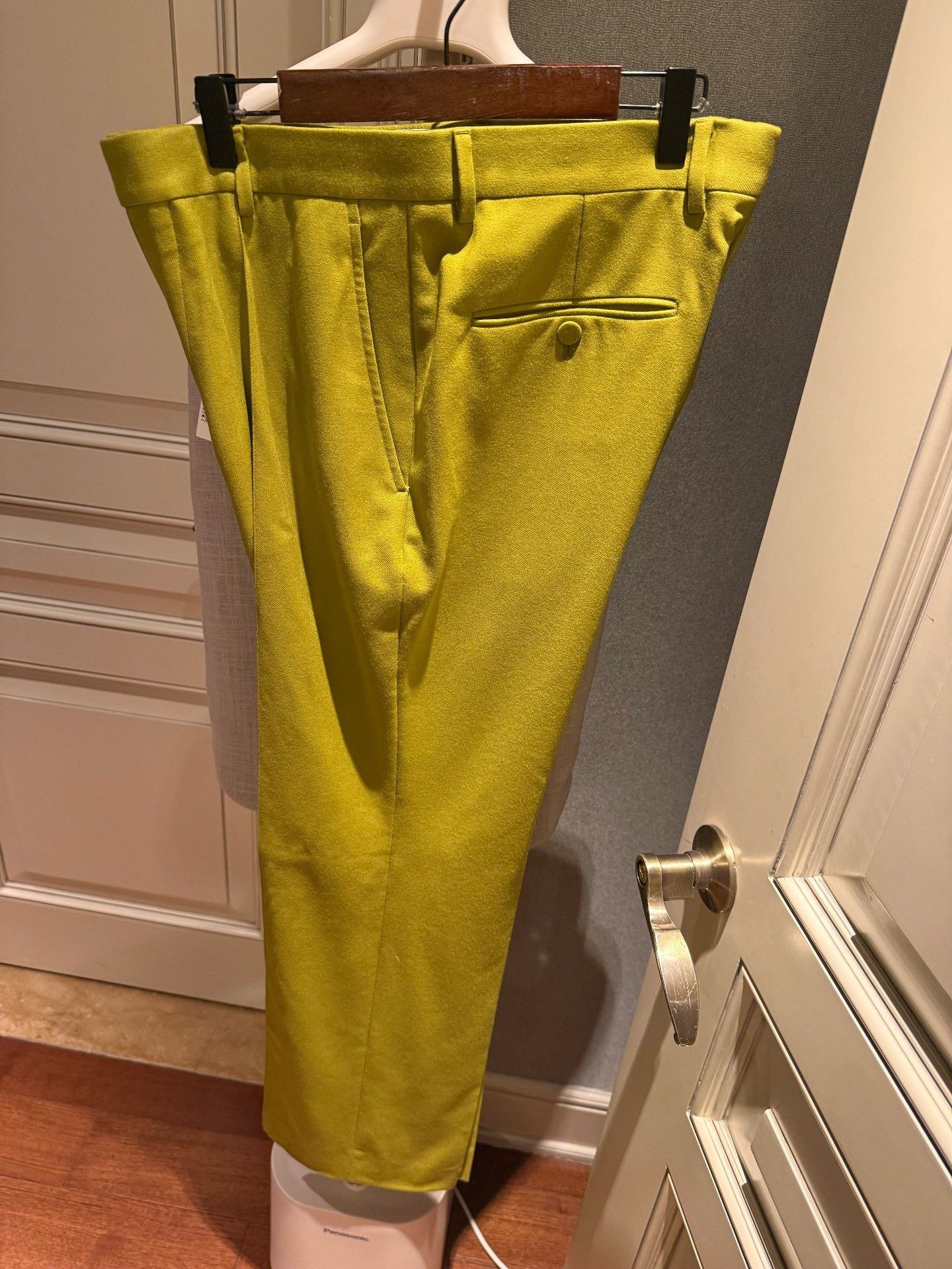 Gucci Gucci Mustard Wool Trousers Size 48 Size US 32 / EU 48 - 1 Thumbnail