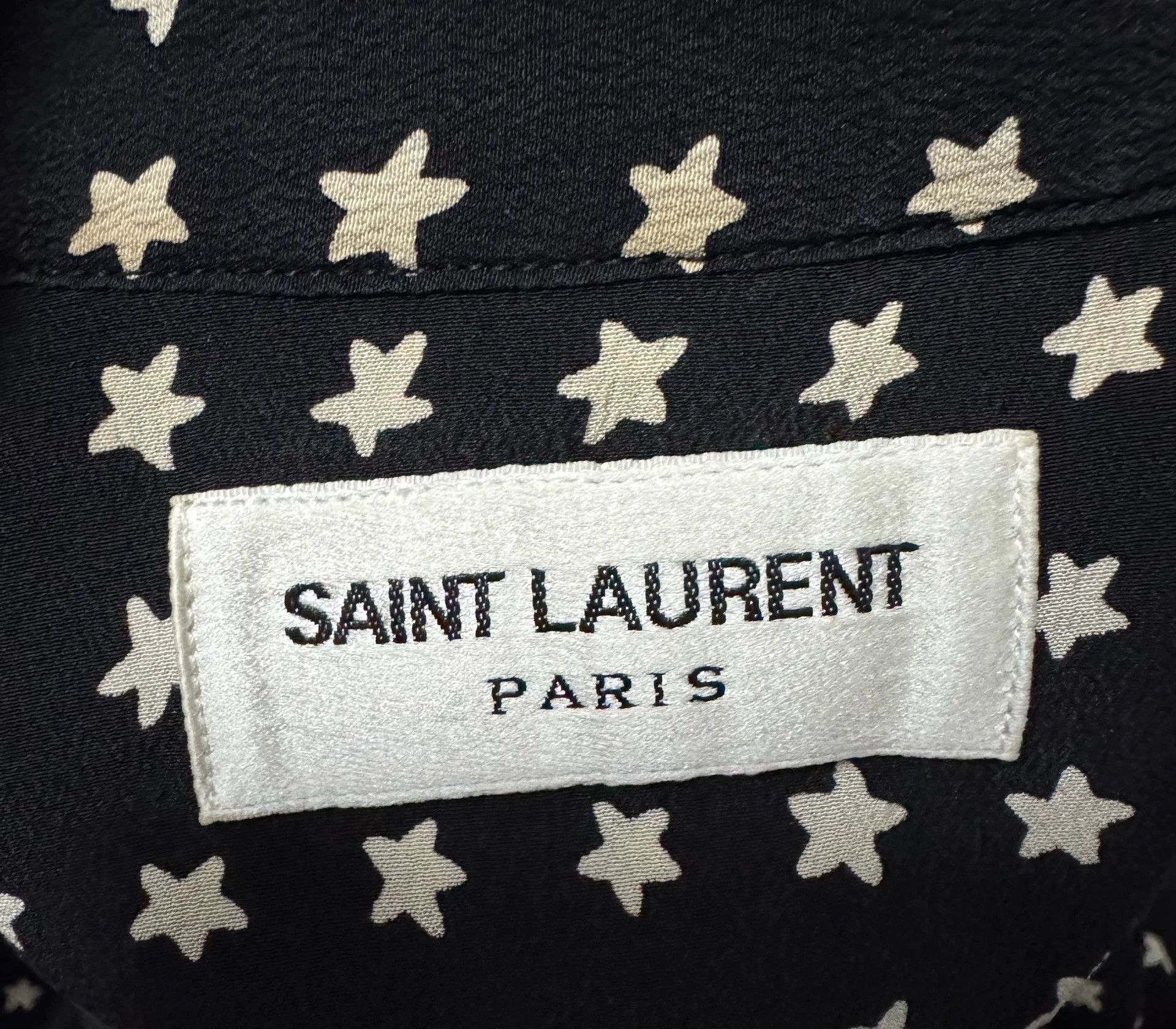Saint Laurent Paris Saint Laurent SLPall-over print mulberry silk star shirt Size US S / EU 44-46 / 1 - 5 Thumbnail