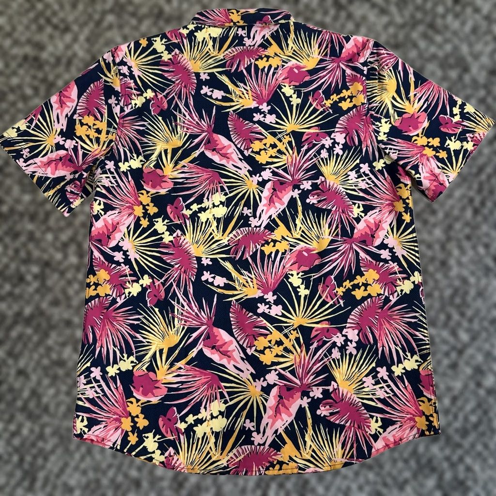 Vintage AFTCO Shirt Mens M Pink Blue Button-Down Short Sleeve Vented Floral Hawaiian Captains Lounge Size US M / EU 48-50 / 2 - 1 Thumbnail