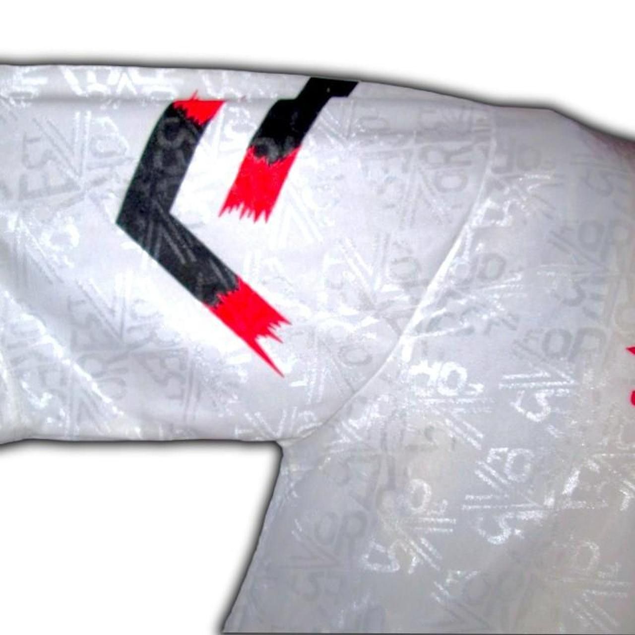 Umbro Nottingham Forest England 1991 1992 1993 Away Shirt jersey Size US XL / EU 56 / 4 - 5 Thumbnail