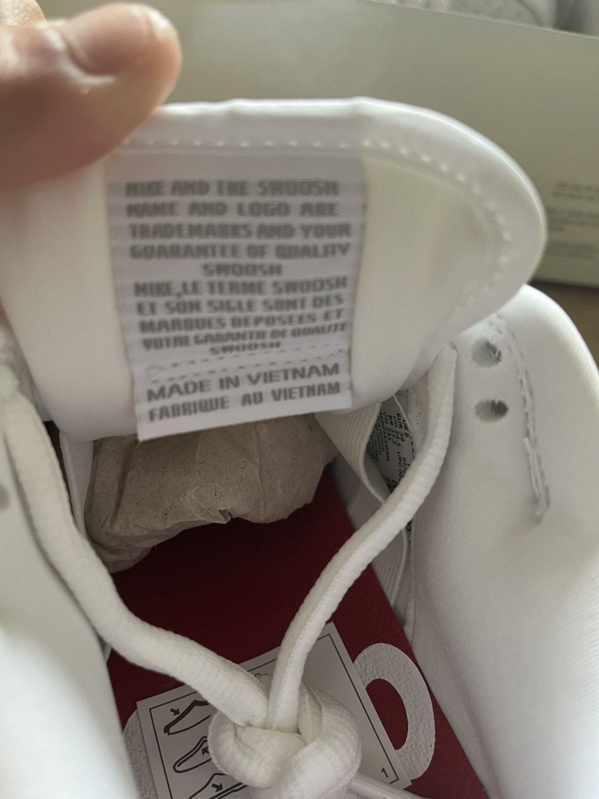 Nike × Supreme Newly dropped brand new sb supreme dunks Size US 6.5 / EU 39-40 - 6 Thumbnail
