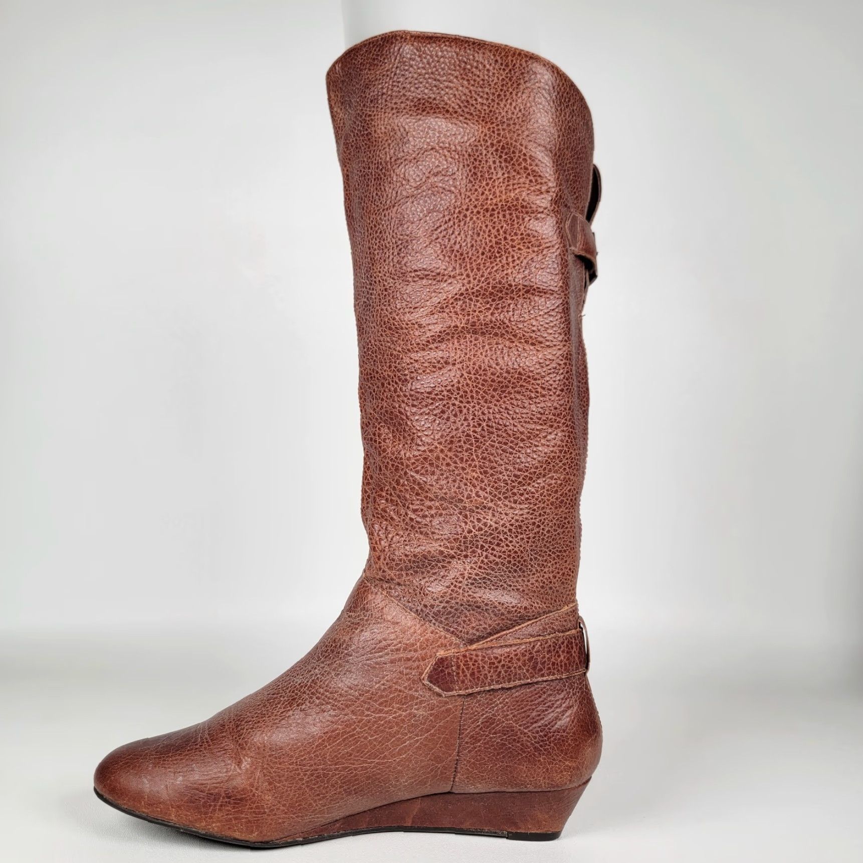 Vintage VINTAGE Cathy Jean Boots Women’s 8 Brown Tan Leather Riding Low Heel Calf Mid-Low Shaft Slip On Buckle 90s Y2K Brown Leather Boots Womens Size 30" / US 8 / IT 44 - 4 Thumbnail