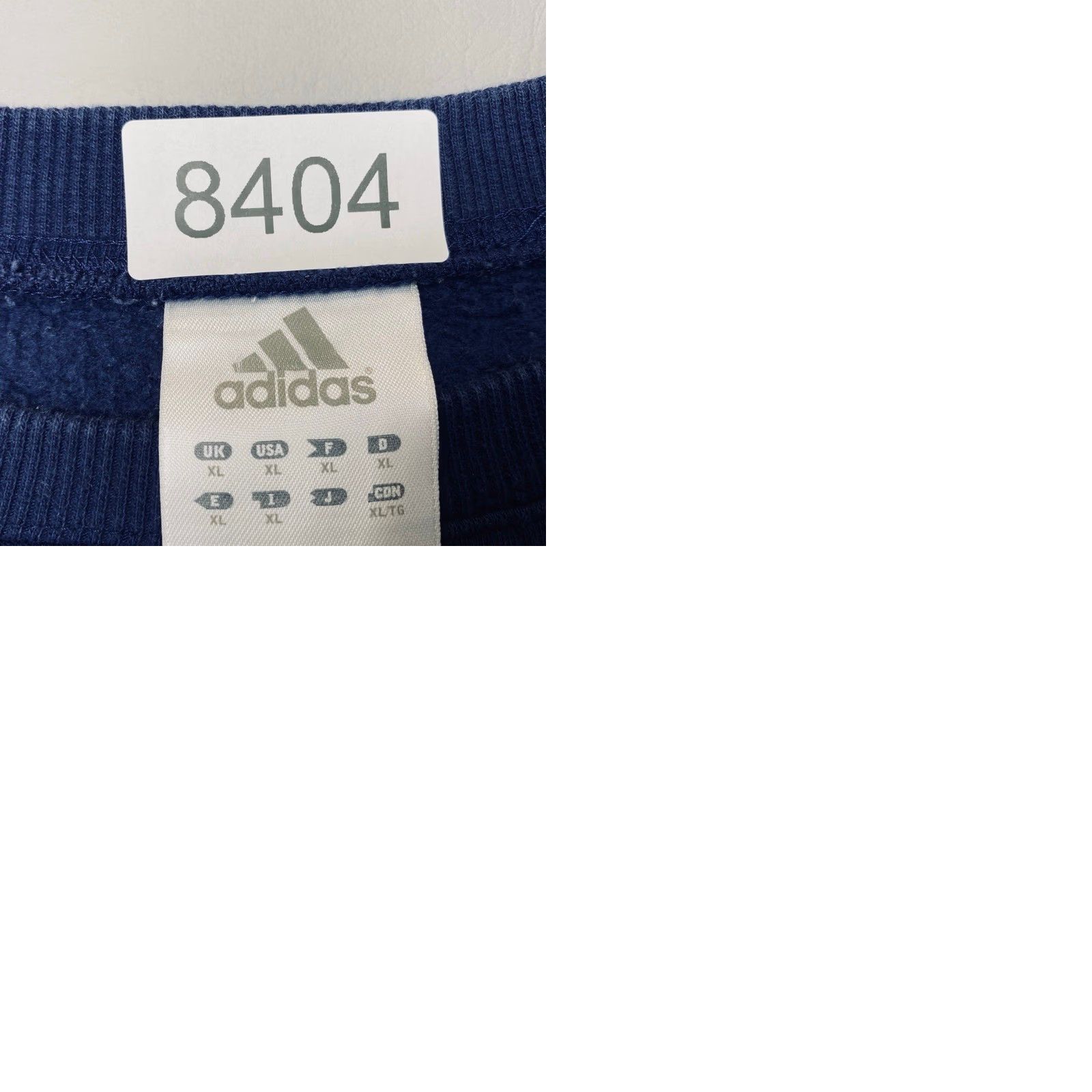 Adidas VINTAGE Adidas Crewneck Sweatshirt Mens XL Blue Embroidered Logo 8404 Size US XL / EU 56 / 4 - 9 Thumbnail