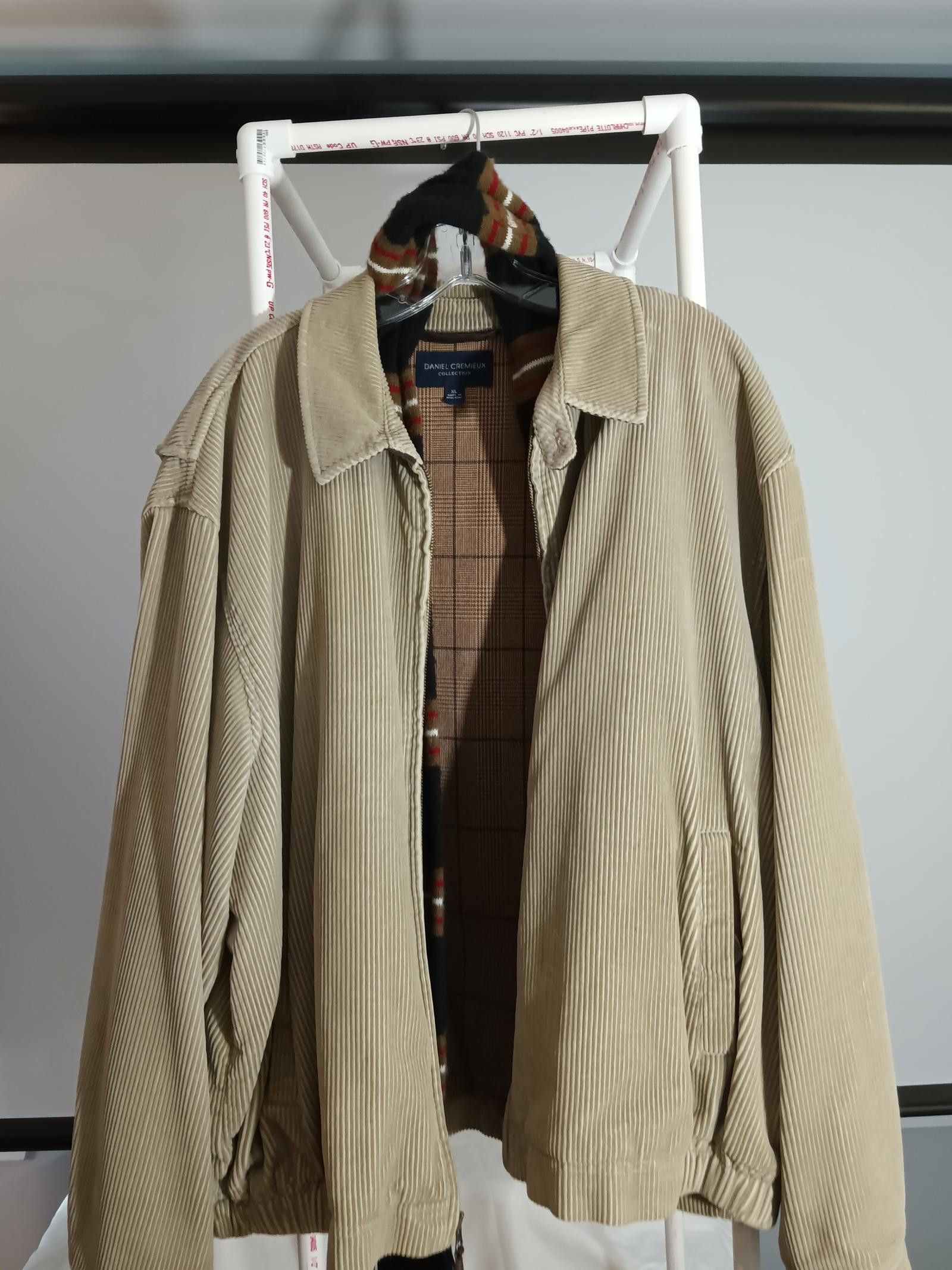 Daniel Cremieux Daniel Cremieux Men's Corduroy Jacket - Stylish and Cozy Size US L / EU 52-54 / 3 - 2 Thumbnail