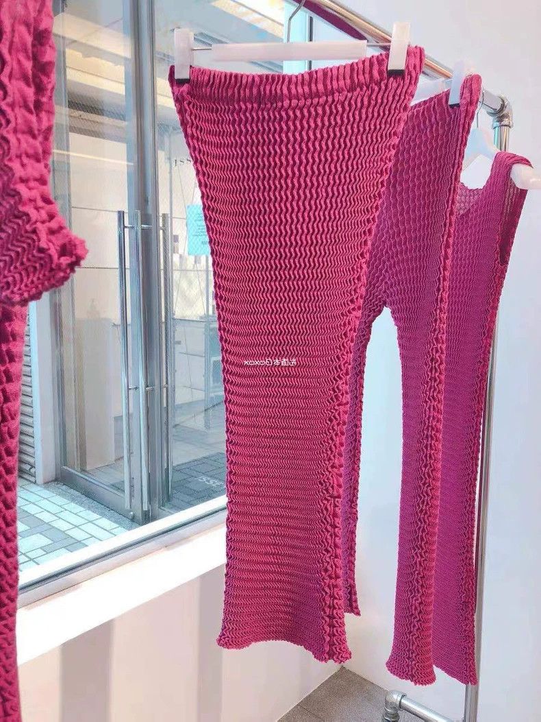 Other Issey Miyake/三宅一生 size:2 Rose-red pleated skirt Size 26" / US 2 / IT 38 - 4 Thumbnail