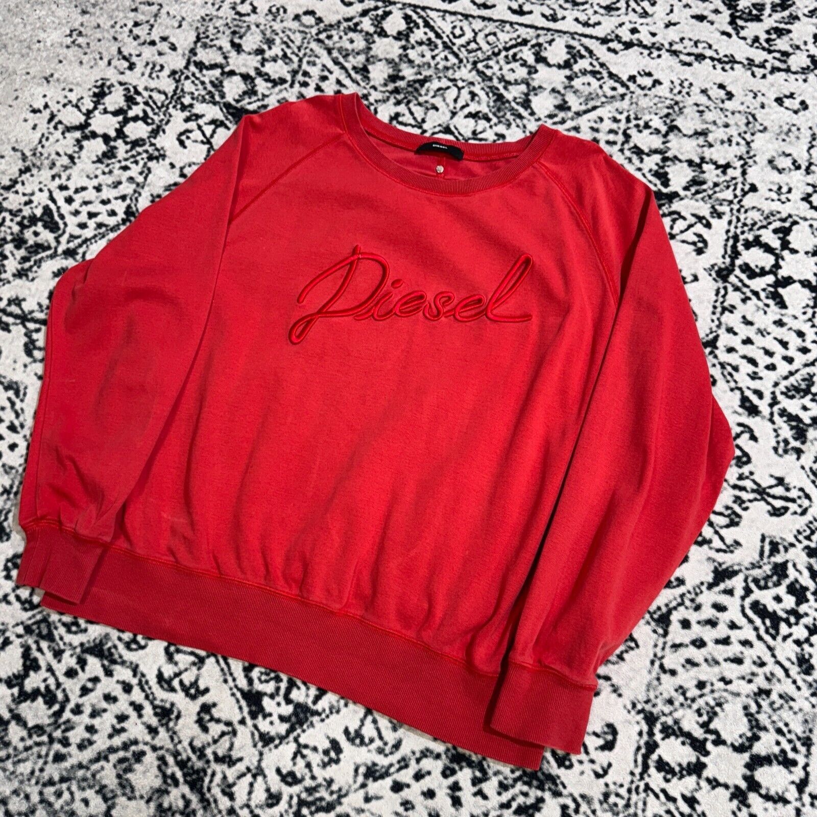 Diesel × Vintage Vintage Diesel Red Cotton Crewneck Size L 90s Spellout Logo Size US L / EU 52-54 / 3 - 2 Thumbnail