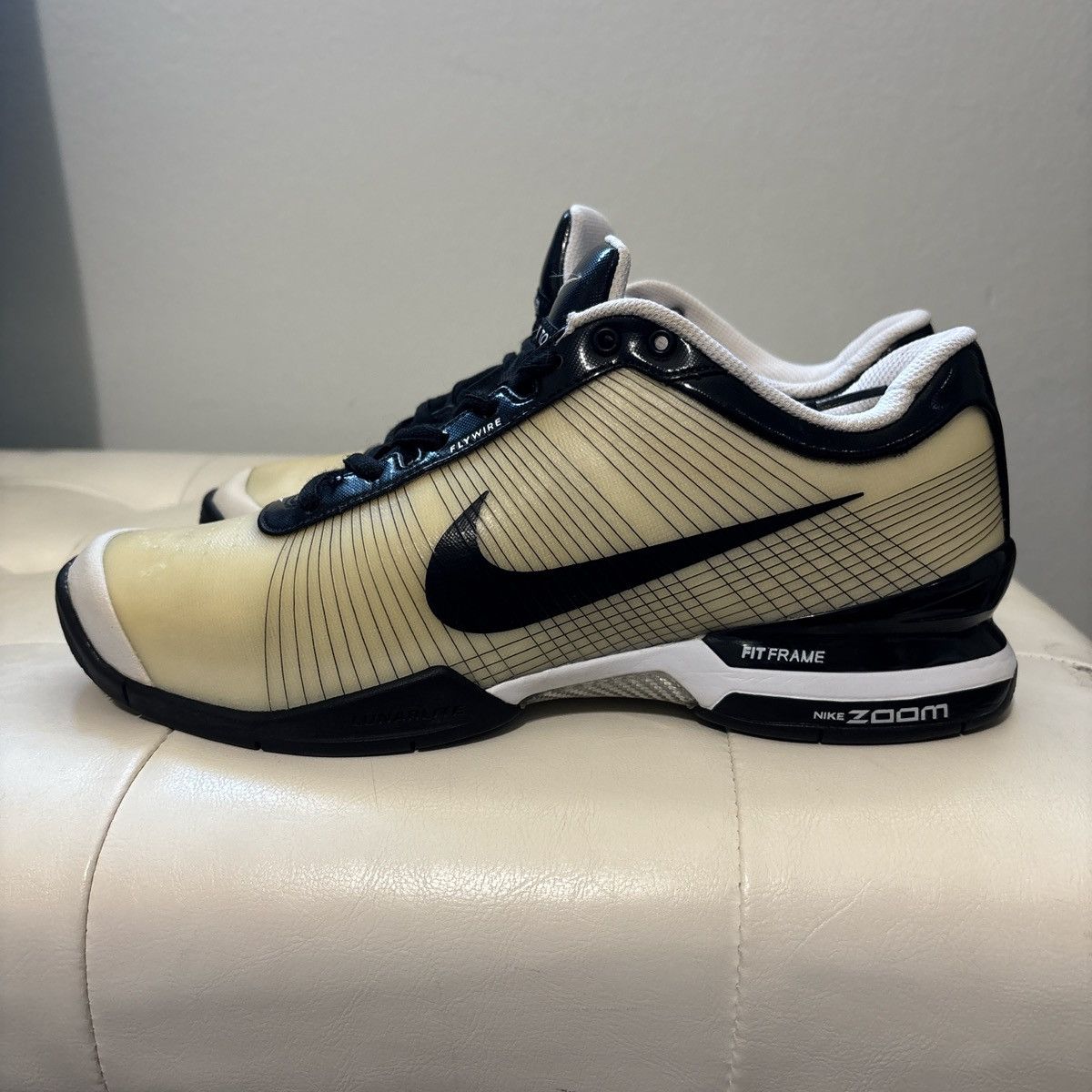 Nike Nike Zoom Vapor VI Oreo 2009 Size US 9.5 / EU 42-43 - 2 Thumbnail