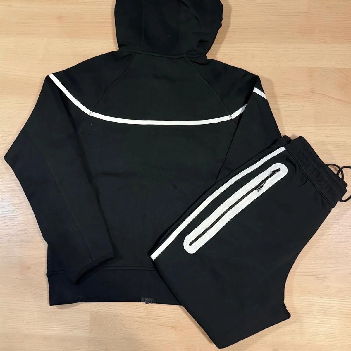 Nike Nike Tech Fleece Zip Hoodie & Joggers Reflective Set Size US M / EU 48-50 / 2 - 3 Thumbnail