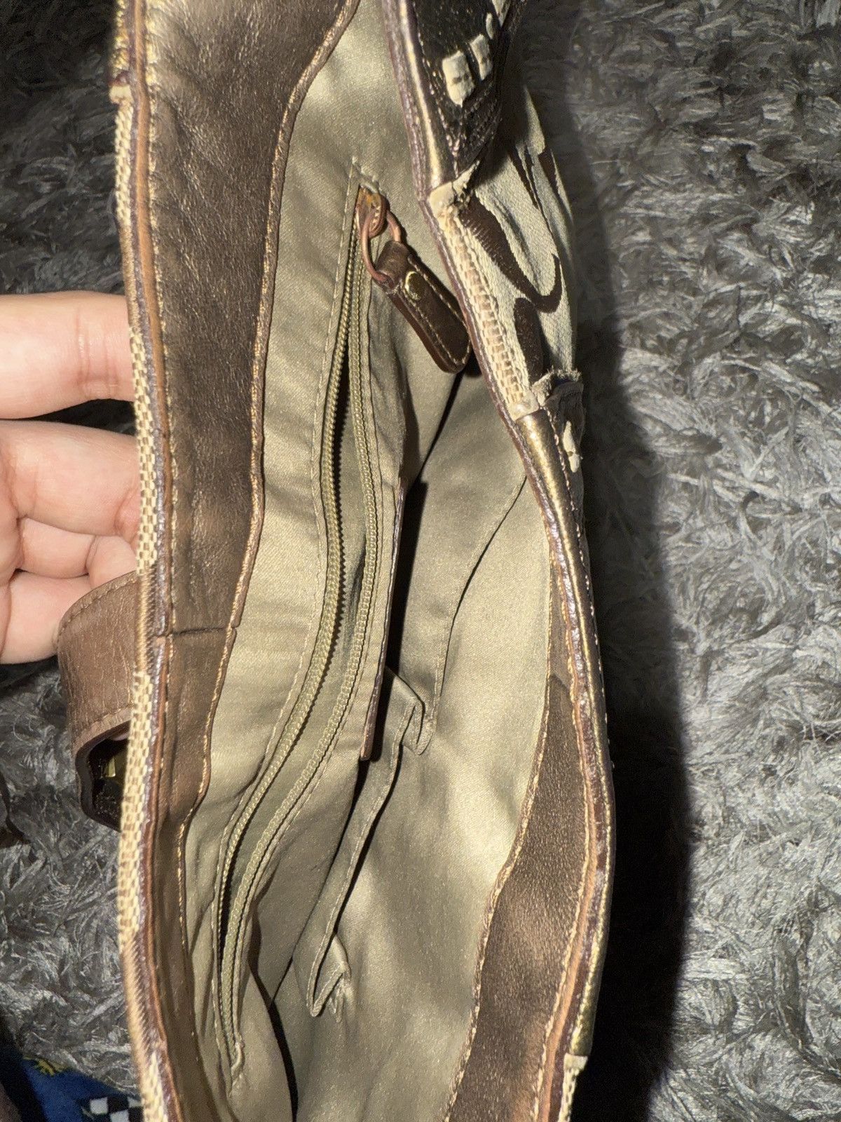 Coach vintage Coach Hamptons studded hobo bag, model 10314 Size ONE SIZE - 3 Thumbnail