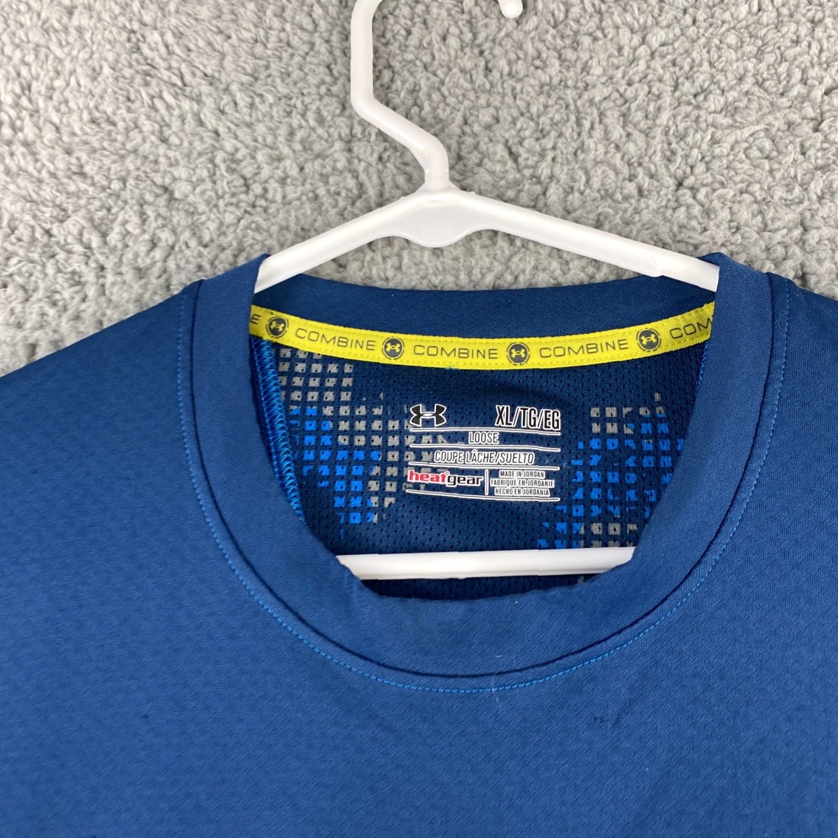 Under Armour Under Armour T-Shirt Adult XL Blue Lightweight Gym Casual Mens Graphic Tee Crew Neck Short Sleeve 40-33 Regular Logo Size US XL / EU 56 / 4 - 4 Thumbnail