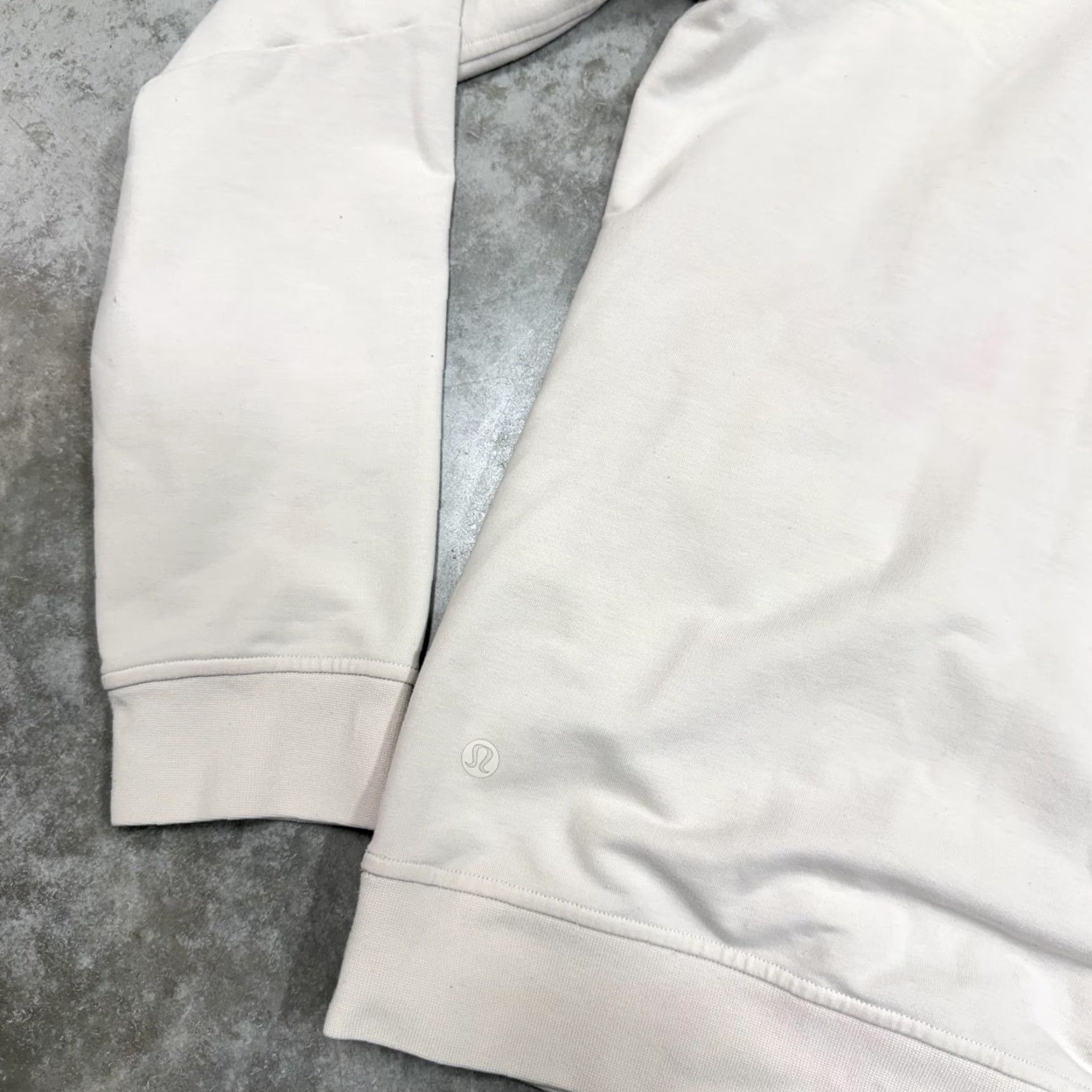 Lululemon Lululemon Hoodie Mens M Beige Pullover Sweatshirt Hooded Crew Neck Solid Vintage No Size US M / EU 48-50 / 2 - 4 Thumbnail