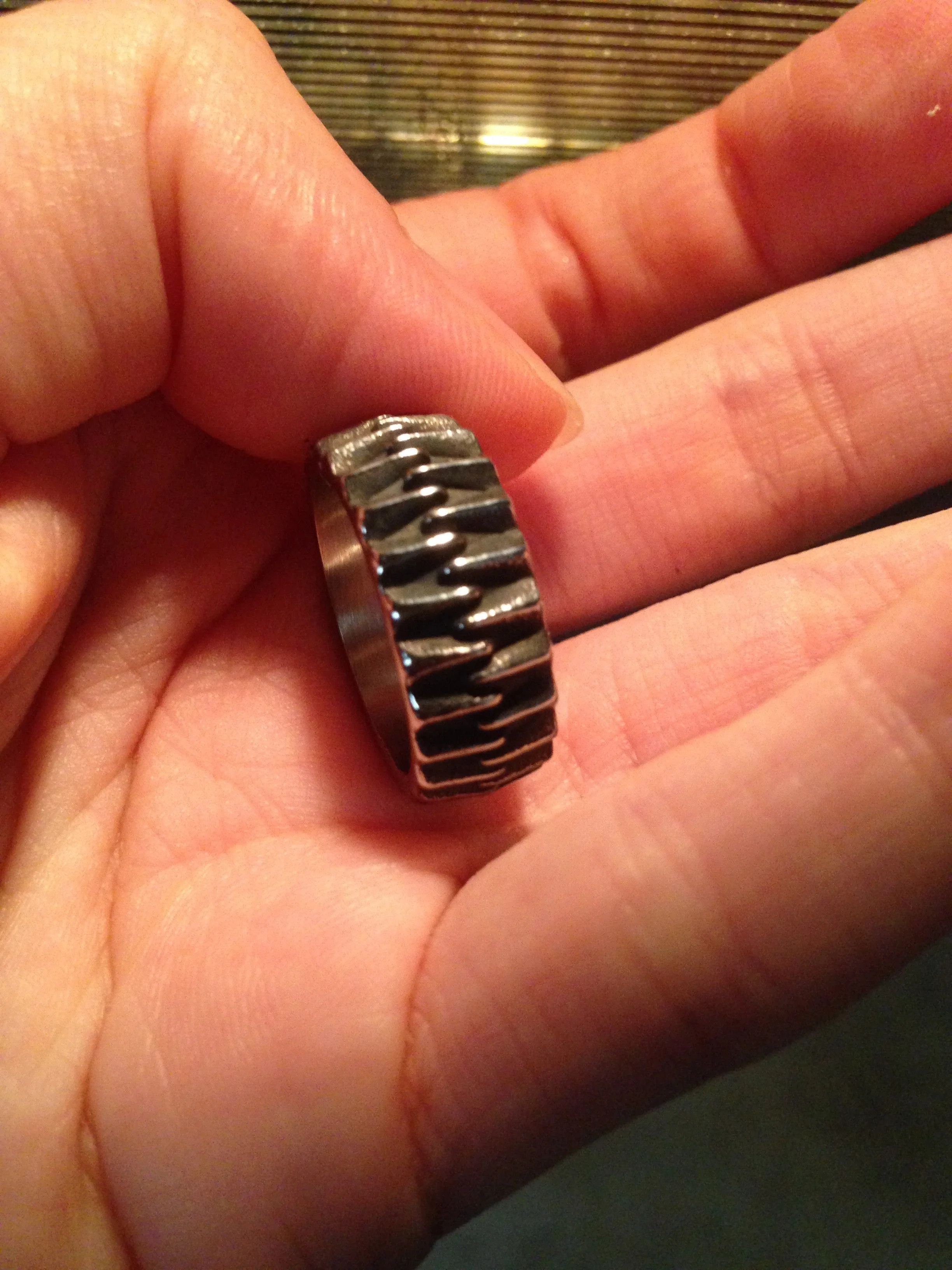 Jewelry × Vintage SIZE 10 316L Stainless Steel Retro Gear Ring Size ONE SIZE - 3 Thumbnail