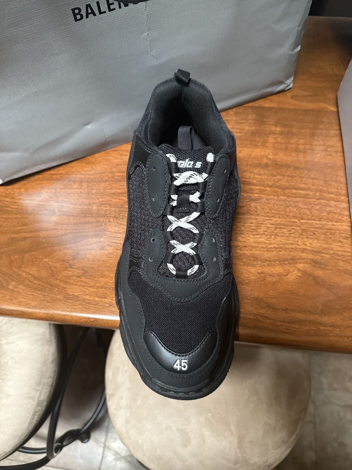 Balenciaga Balenciaga Triple S Size 12 Size US 12 / EU 45 - 6 Thumbnail