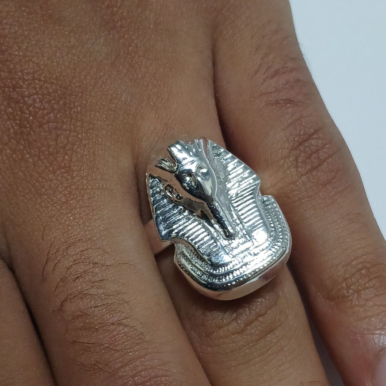 Other A silver-plated pharaonic ring inspired by King Tutankhamun Size ONE SIZE - 3 Thumbnail