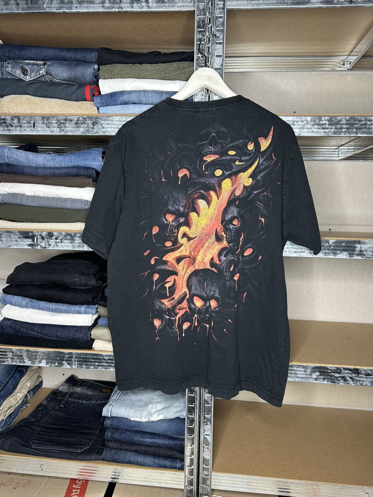 Band Tees Spiral Skull Fire Graphic T-Shirt XL Gothic Flames Horror Size US XL / EU 56 / 4 - 2 Thumbnail