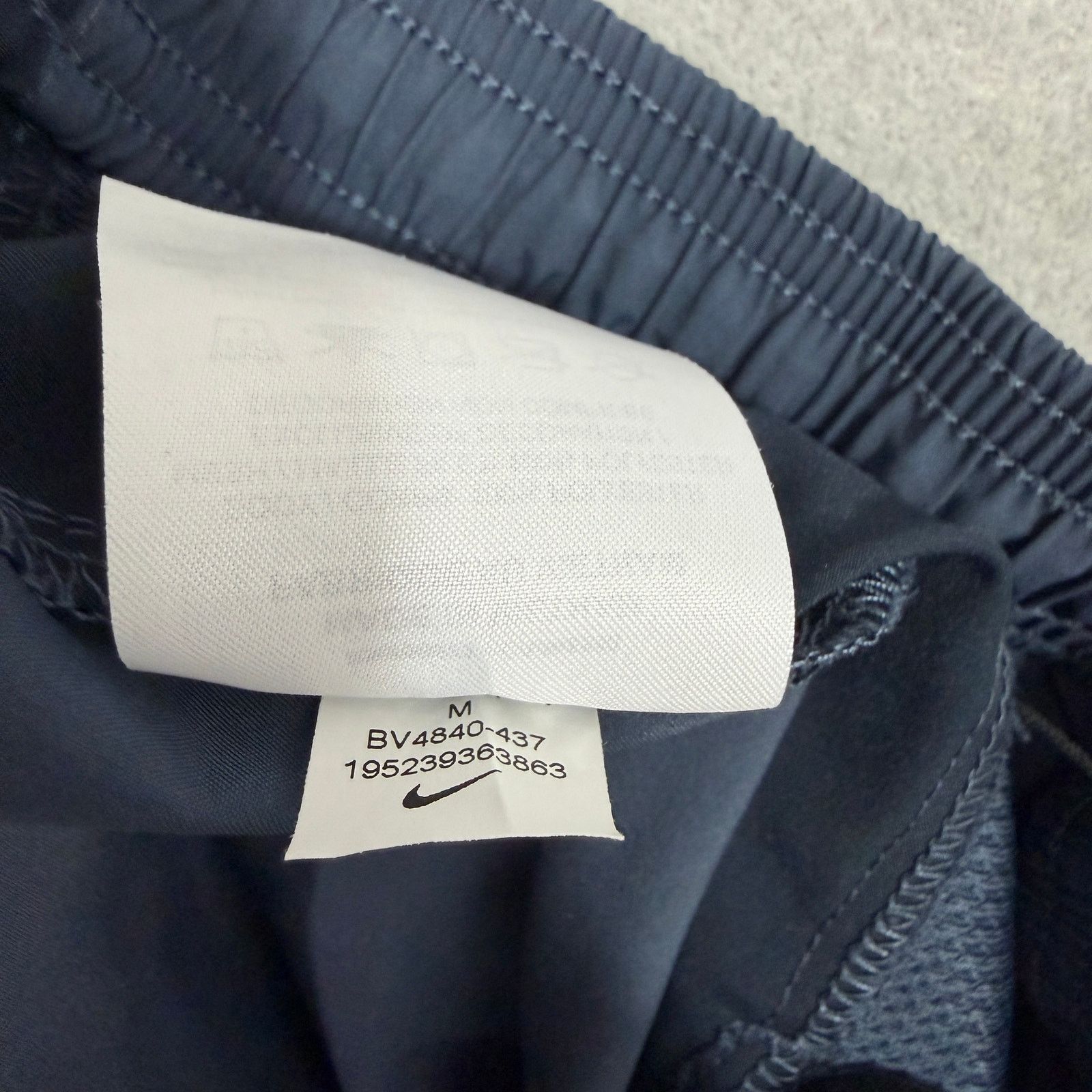 Nike Nike Woven Stripe Pants Men's Medium Blue Outdoor Running Size US 28 / EU 44 - 7 Thumbnail