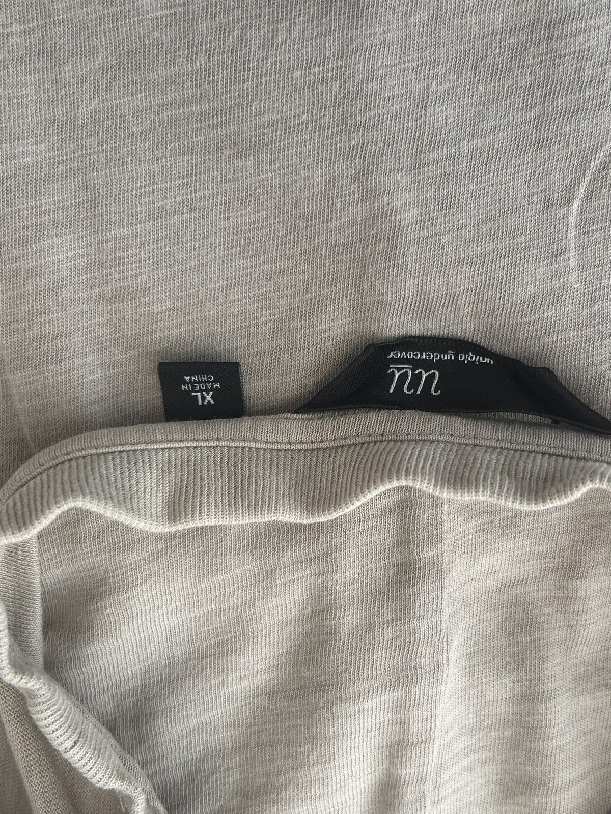 Undercover × Uniqlo Undercover Uniqlo Tee Fronthit Beige Size US L / EU 52-54 / 3 - 5 Thumbnail