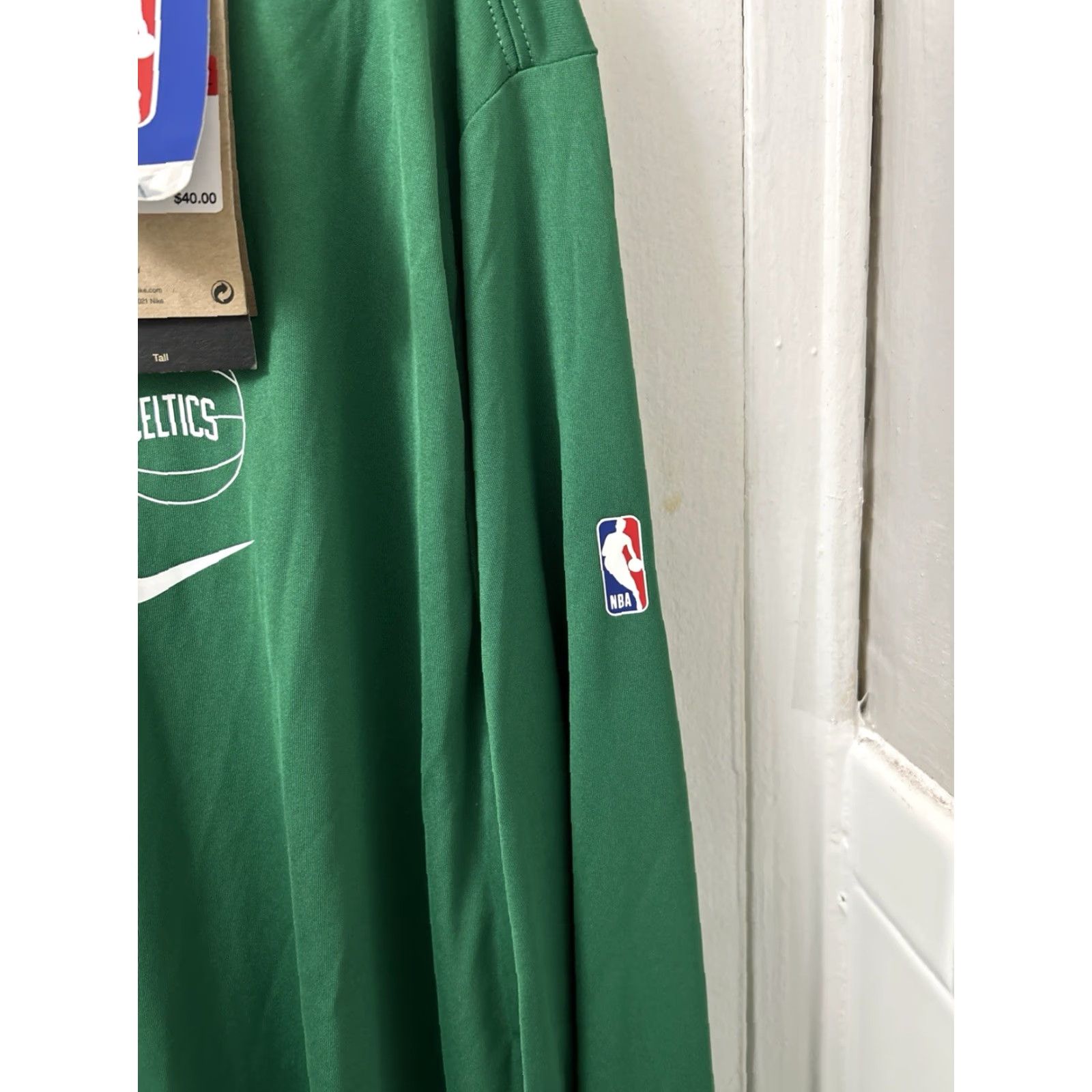 Nike Nike Dri-Fit Shirt Mens L Green Celtics Long Sleeve Basketball Logo Crew Neck Size US L / EU 52-54 / 3 - 7 Thumbnail