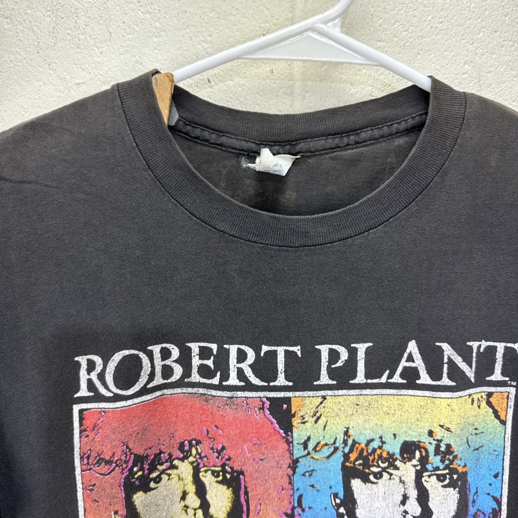 Ford VINTAGE Spring Ford 1990s Band T-Shirt Mens Medium Black 90s Music Tour Led Zeppelin Nirvana Robert Plant Size US M / EU 48-50 / 2 - 4 Thumbnail