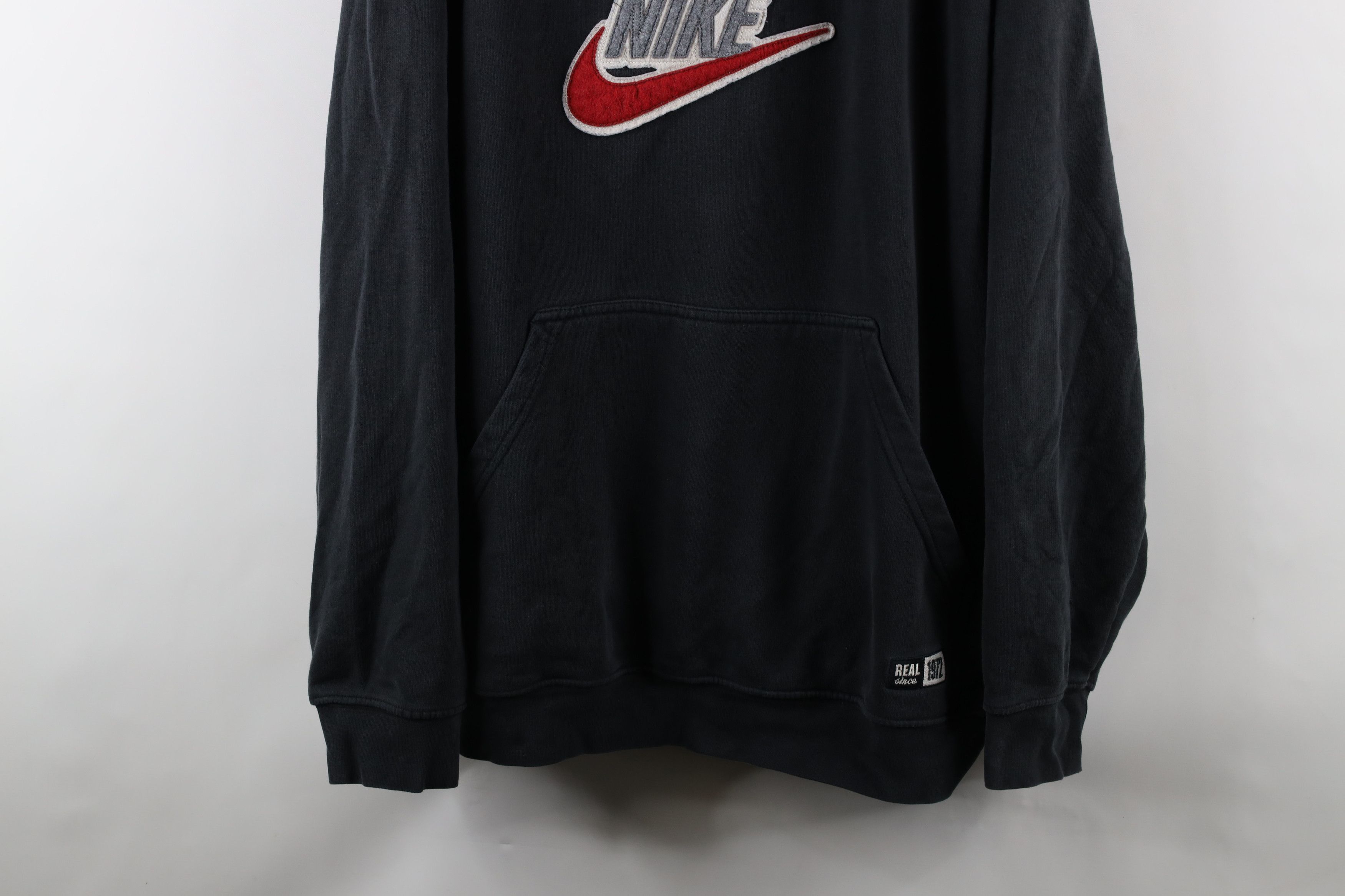 Nike Vintage Nike Logo Travis Scott Center Swoosh Hoodie Black Size US XXL / EU 58 / 5 - 3 Thumbnail