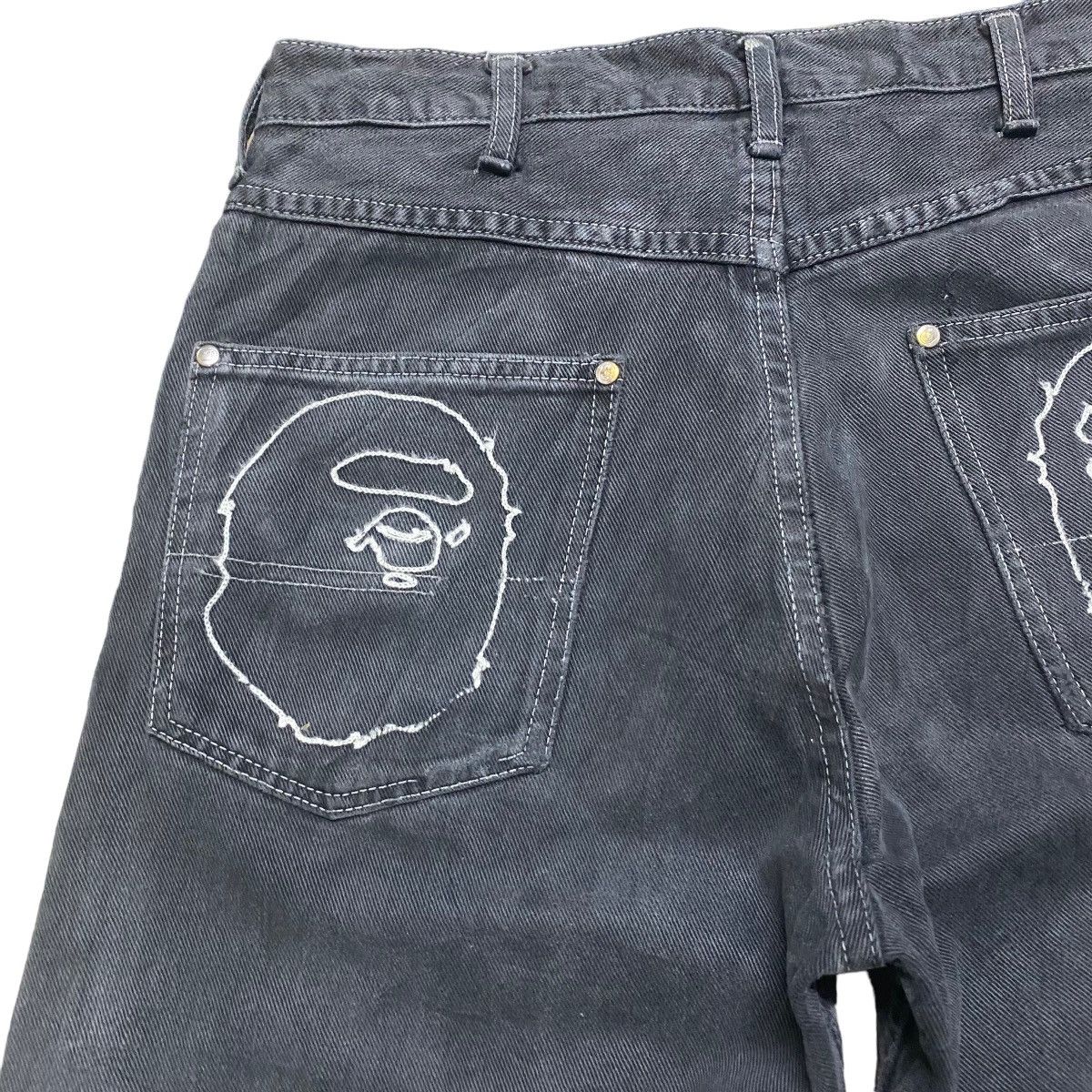 Bape Vintage Bape Denim Selvedge Jeans Head Logo Size US 30 / EU 46 - 12 Thumbnail