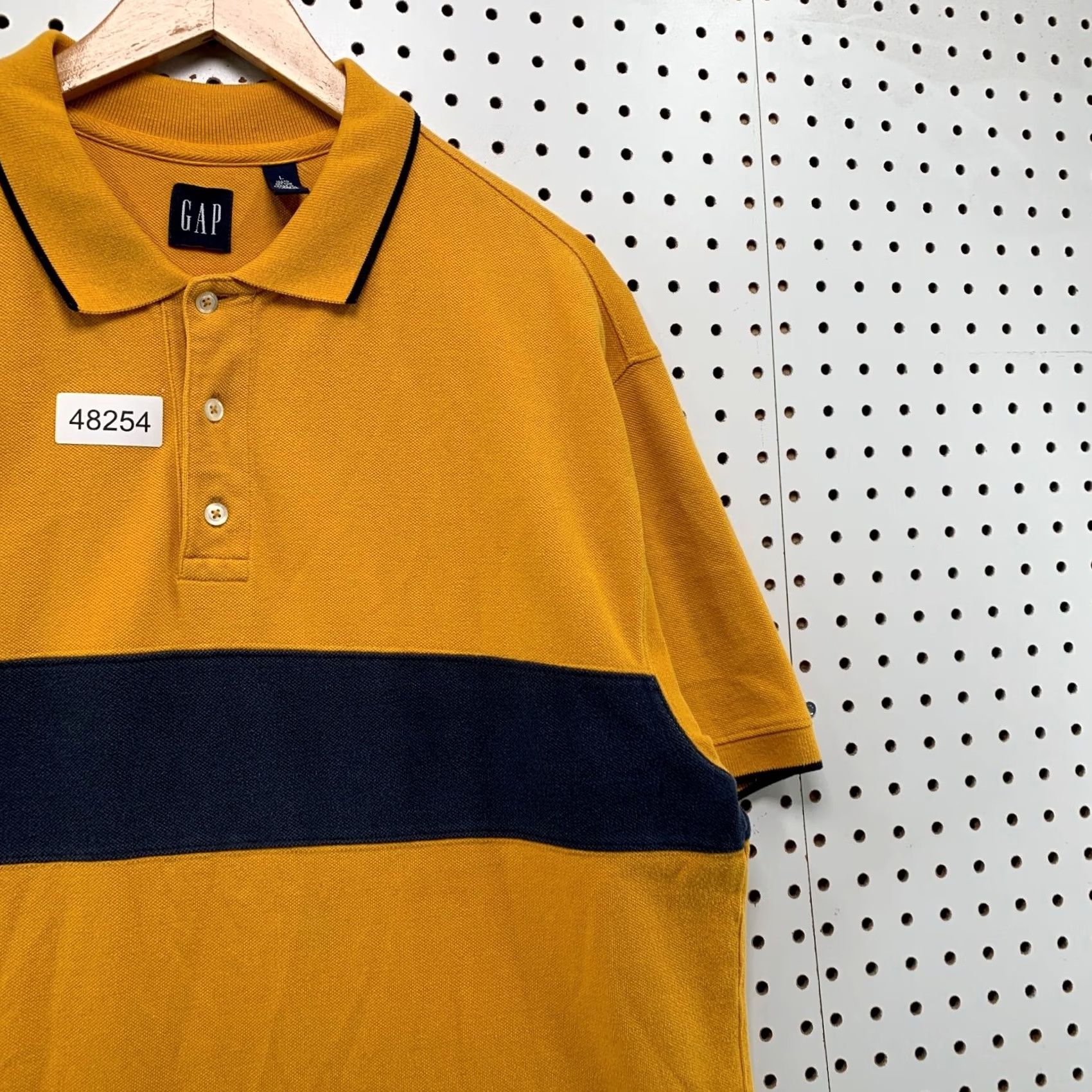 Gap GAP Polo Shirt Mens L Mustard Yellow Striped 90s Vintage Cap Collared Short Sleeve Polo Mens Size US L / EU 52-54 / 3 - 7 Thumbnail