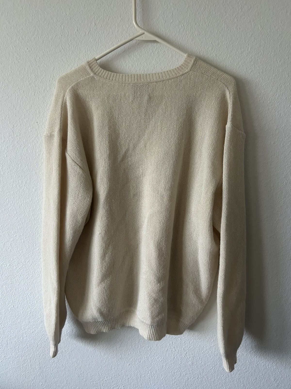 Other Alpaca International Alpaca Fur Cream V-Neck Sweater Size ONE SIZE - 2 Thumbnail