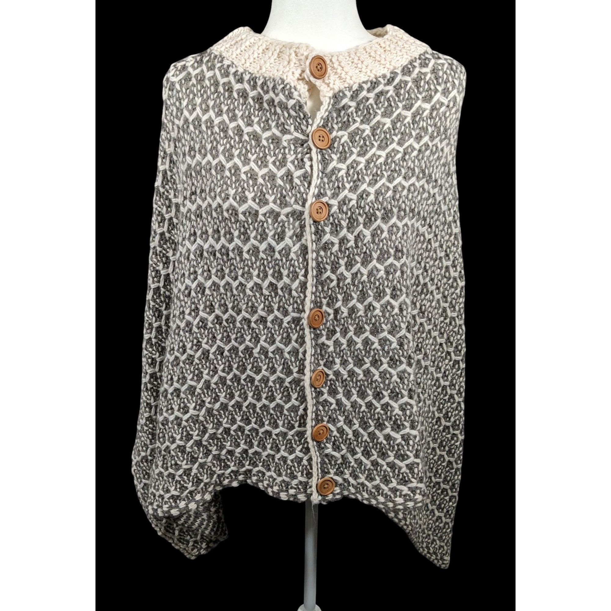 Other Simply Noelle Grey And White Chunky Knit Button Down Poncho Size ONE SIZE - 1 Thumbnail